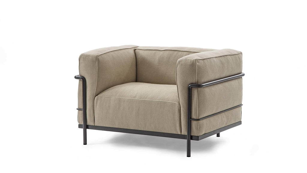 https://a.1stdibscdn.com/le-corbusier-jeanneret-charlotte-perriand-lc3-fauteuil-grand-confort-for-sale-picture-2/f_14272/f_468797521759317380016/cq5dam_thumbnail_3200_3200_6__master.jpg