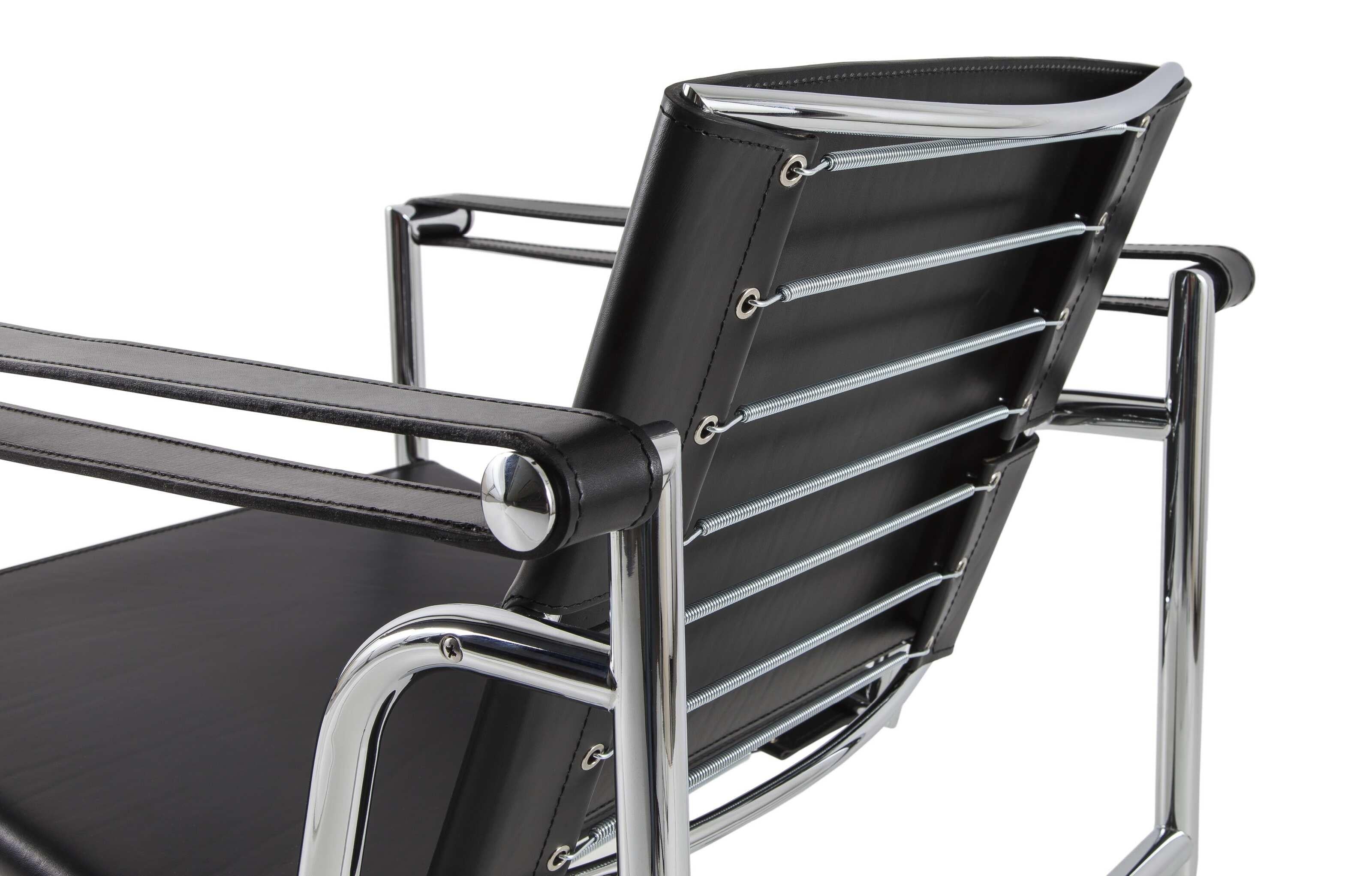 https://a.1stdibscdn.com/le-corbusier-1-fauteuil-dossier-basculant-armchair-for-cassina-for-sale-picture-11/f_14272/f_425050321732778462503/cq5dam_thumbnail_3200_3200_6__master.jpg