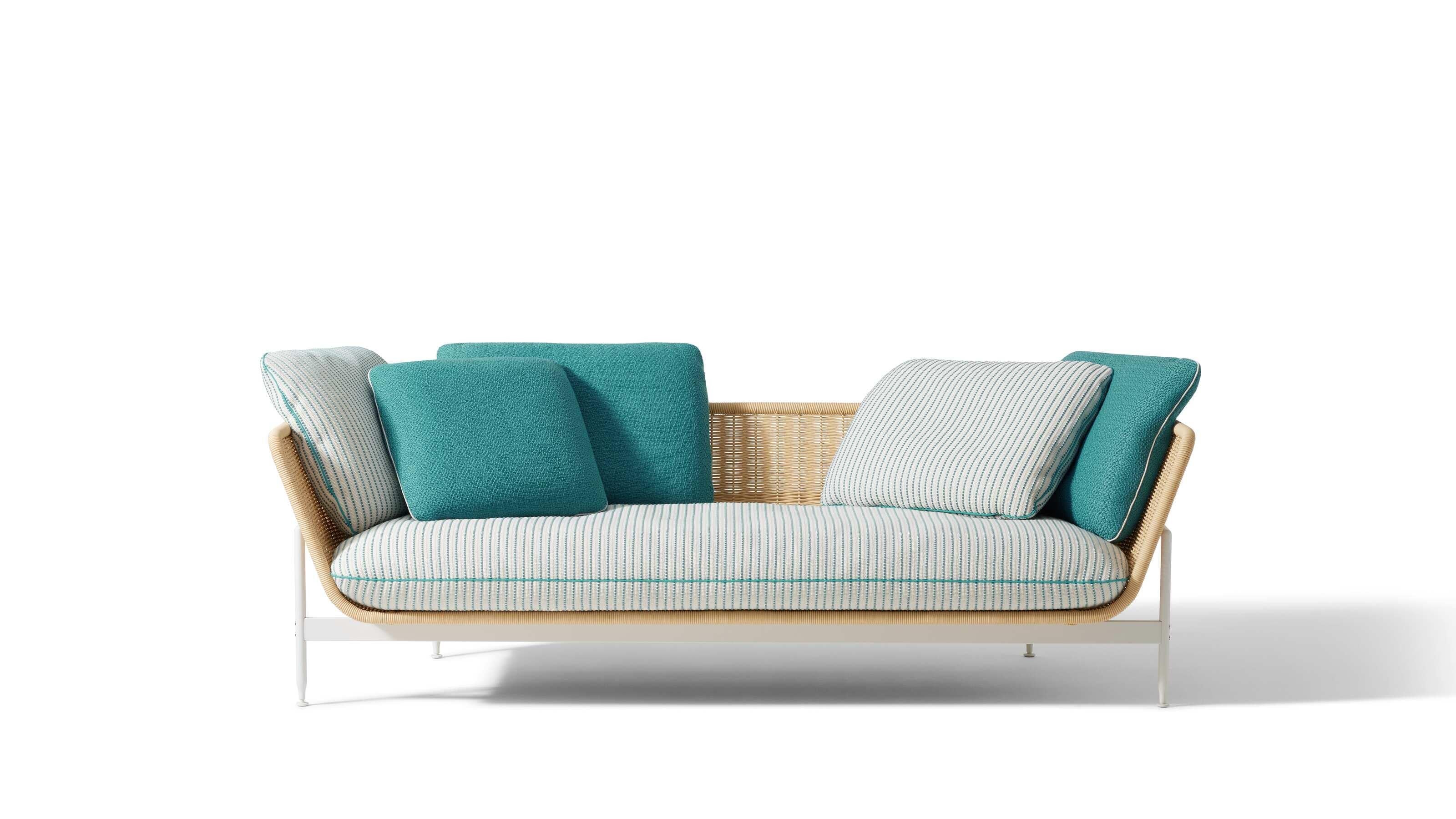 https://a.1stdibscdn.com/antonio-citterio-esosoft-outdoor-sofa-for-sale-picture-2/f_14272/f_422259721731071641545/cq5dam_thumbnail_3200_3200_7__master.jpg
