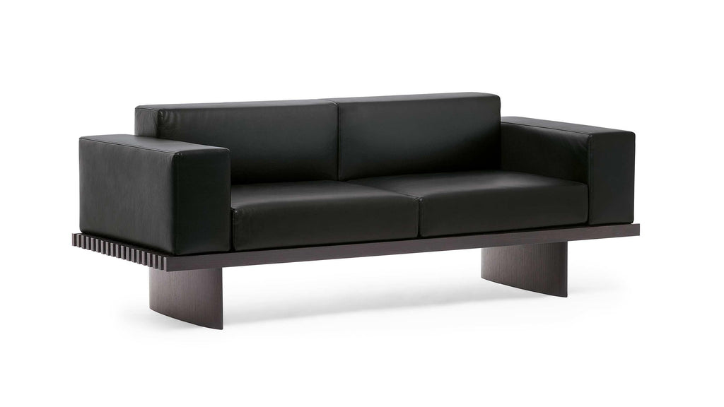https://a.1stdibscdn.com/charlotte-perriand-refolo-sofa-for-cassina-for-sale-picture-4/f_14272/f_436009721739379490167/cq5dam_thumbnail_3200_3200_8__master.jpg