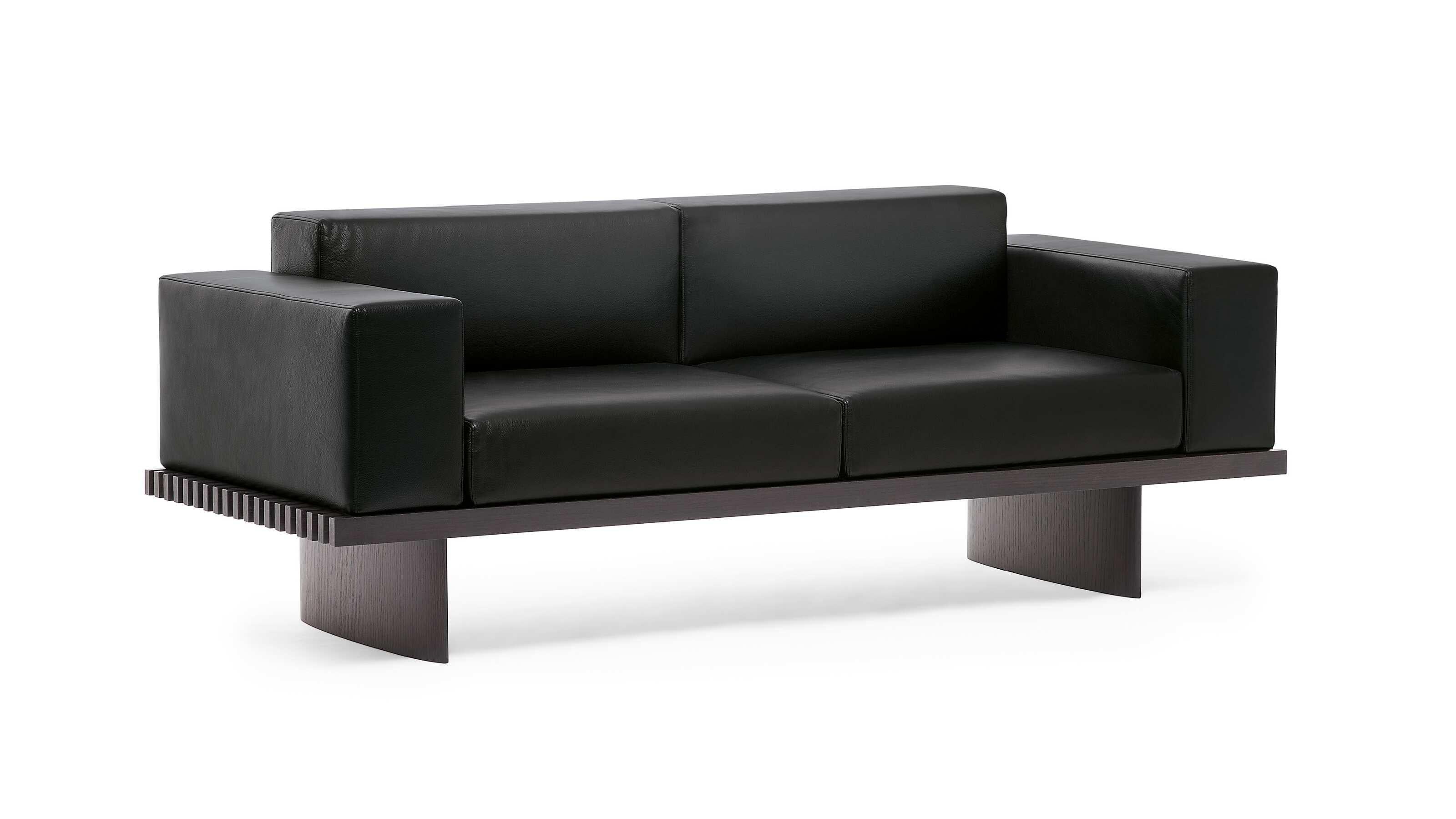 https://a.1stdibscdn.com/charlotte-perriand-refolo-sofa-for-cassina-for-sale-picture-4/f_14272/f_436009721739379490167/cq5dam_thumbnail_3200_3200_8__master.jpg