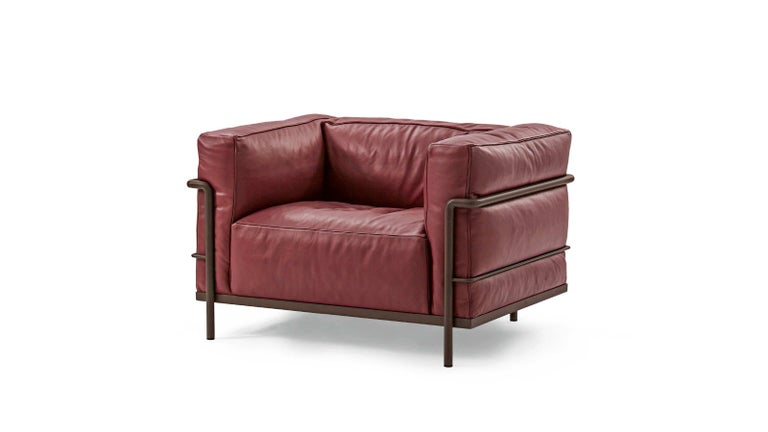 https://a.1stdibscdn.com/le-corbusier-jeanneret-charlotte-perriand-lc3-fauteuil-grand-confort-for-sale-picture-11/f_14272/f_468797021759317206178/cq5dam_thumbnail_3200_3200_8__master.jpg?width=768