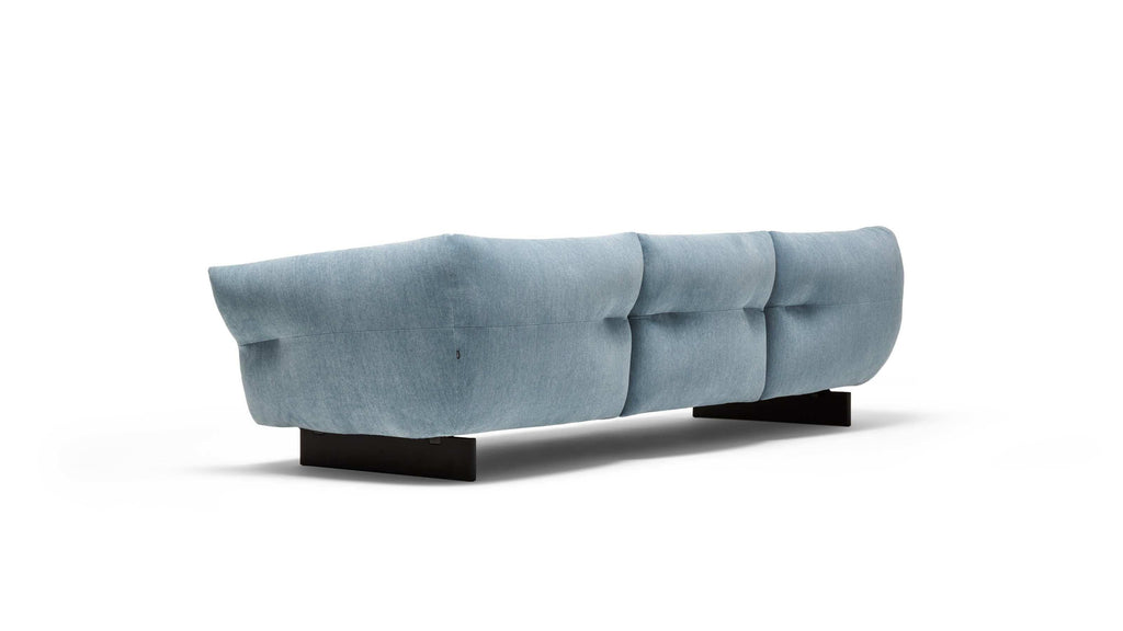 https://a.1stdibscdn.com/patricia-urquiola-mon-cloud-sofa-for-cassina-for-sale-picture-5/f_14272/f_427862021734419275548/cq5dam_thumbnail_3200_3200_9__master.jpg