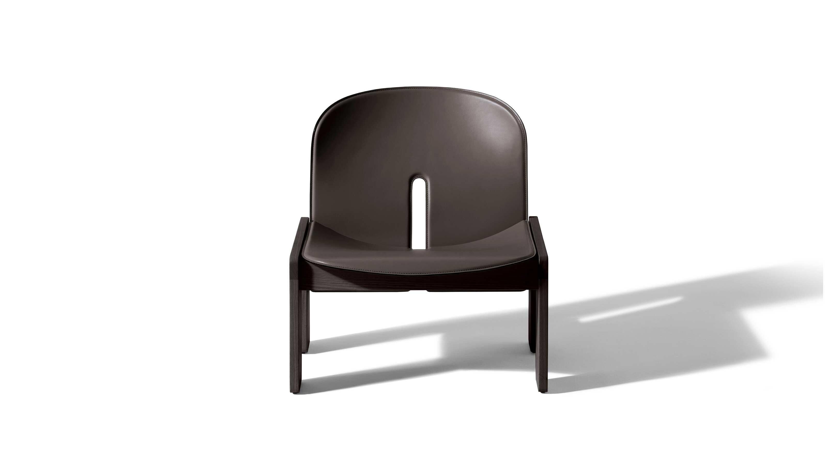 https://a.1stdibscdn.com/afra-and-tobia-scarpa-lounge-chair-scarpa-925-for-cassina-for-sale-picture-3/f_14272/f_427088721734016860848/cq5dam_thumbnail_3200_3200_master.jpg