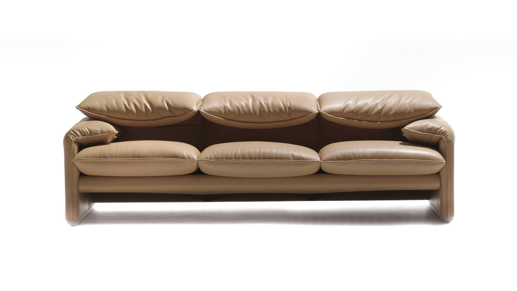 https://a.1stdibscdn.com/vico-magistretti-maralunga-sofa-for-cassina-italy-new-for-sale-picture-5/f_15912/f_372325621700825001265/cq5dam_thumbnail_5760_5760_270_master.jpg