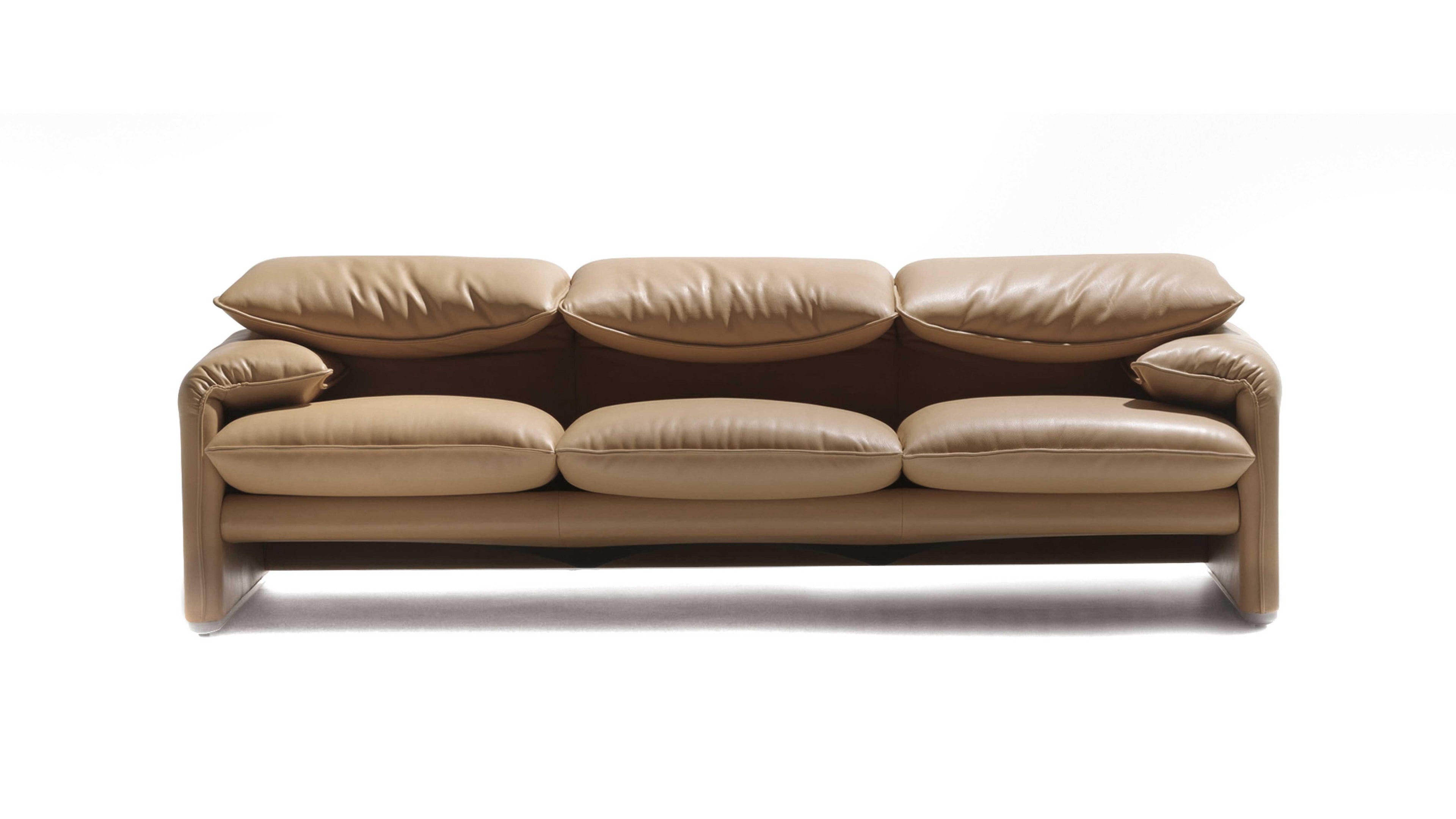 https://a.1stdibscdn.com/vico-magistretti-maralunga-sofa-for-cassina-italy-new-for-sale-picture-5/f_15912/f_372325621700825001265/cq5dam_thumbnail_5760_5760_270_master.jpg