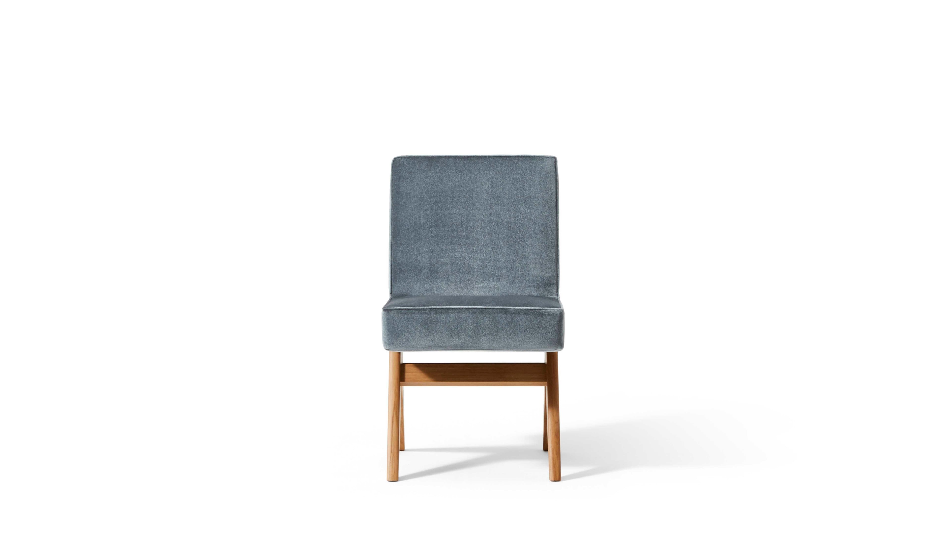 https://a.1stdibscdn.com/pierre-jeanneret-committee-dining-chair-for-cassina-italy-new-for-sale-picture-3/f_15912/f_375809621702652201007/cq5dam_thumbnail_5760_5760_323_master.jpg