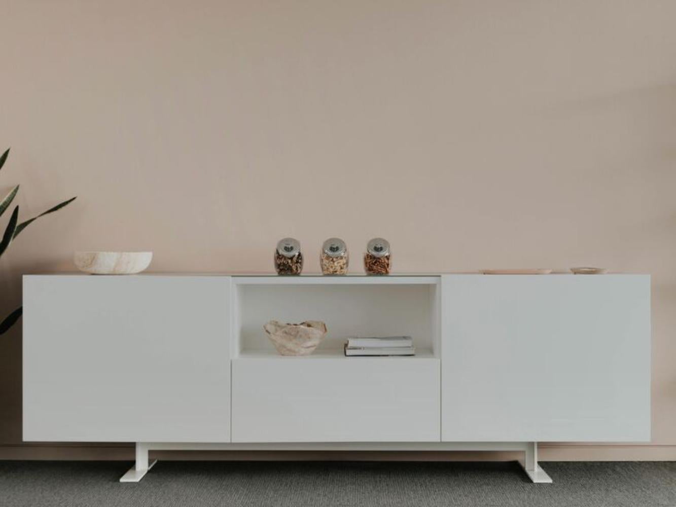 https://a.1stdibscdn.com/luxor-cabinet-by-giulio-cappellini-for-cappellini-for-sale-picture-4/f_16392/f_479090721765284211845/cq5dam_thumbnail_768_768_34_1__master.jpg