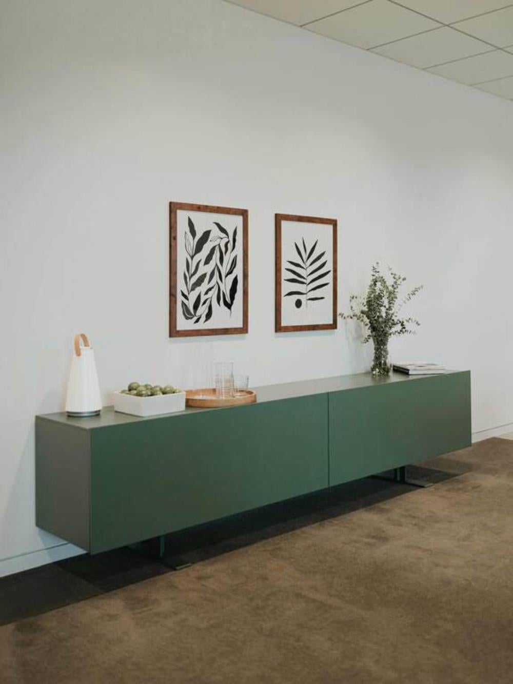 https://a.1stdibscdn.com/luxor-cabinet-by-giulio-cappellini-for-cappellini-for-sale-picture-2/f_16392/f_479090721765284211995/cq5dam_thumbnail_768_768_36_1__master.jpg