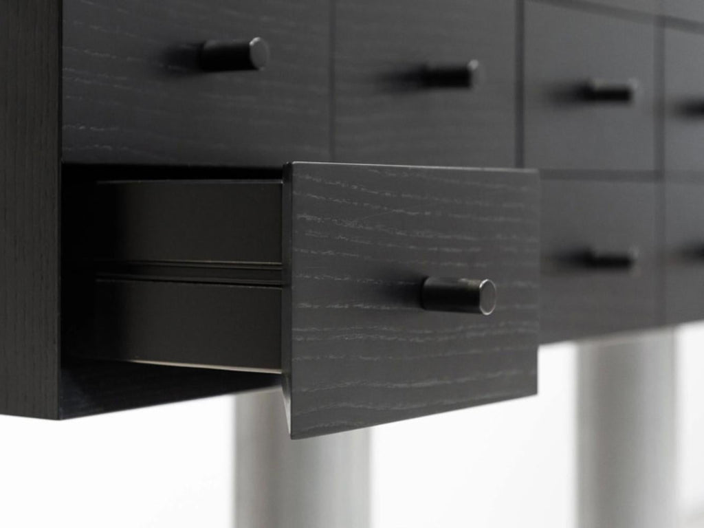 https://a.1stdibscdn.com/progetti-compiuti-chest-of-drawers-by-shiro-kuramata-for-cappellini-for-sale-picture-7/f_16392/f_479131621765293618575/cq5dam_thumbnail_768_768_45_1__master.jpg