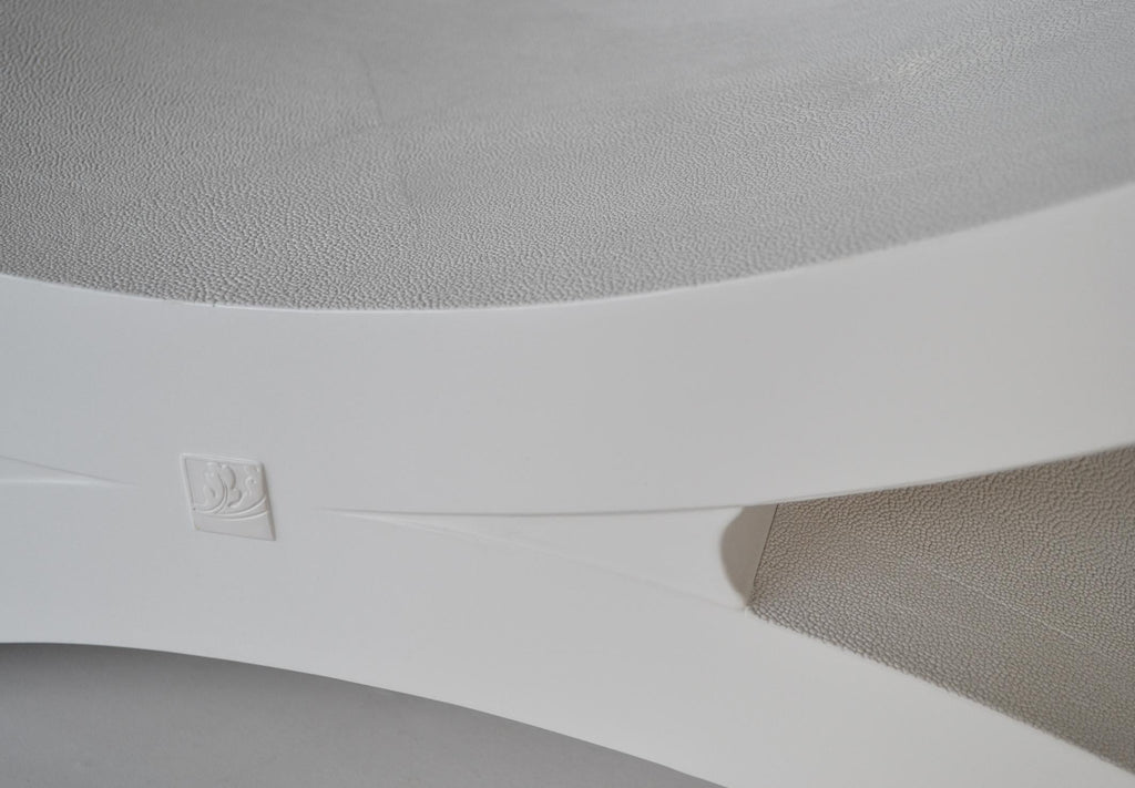 https://a.1stdibscdn.com/rectangular-coffee-table-crystal-top-wood-base-white-ecological-shagreen-details-for-sale-picture-4/f_39183/1588752778486/cristallo_140x80_base_culla_part_3_master.jpg