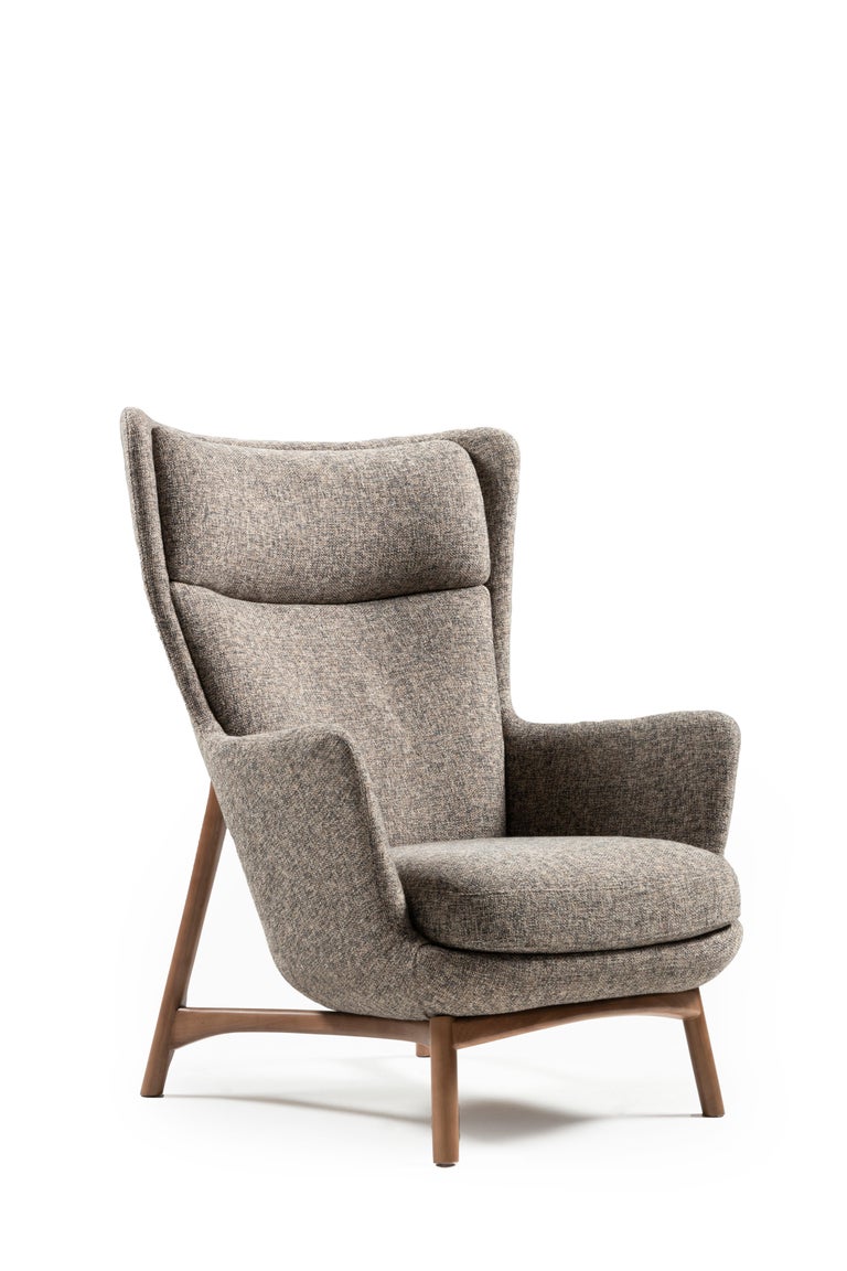 https://a.1stdibscdn.com/sublime-armchairs-contemporary-style-in-solid-wood-textiles-upholstery-for-sale-picture-9/f_35593/f_344598921685046673967/croma_230207_243_master.jpg?width=768