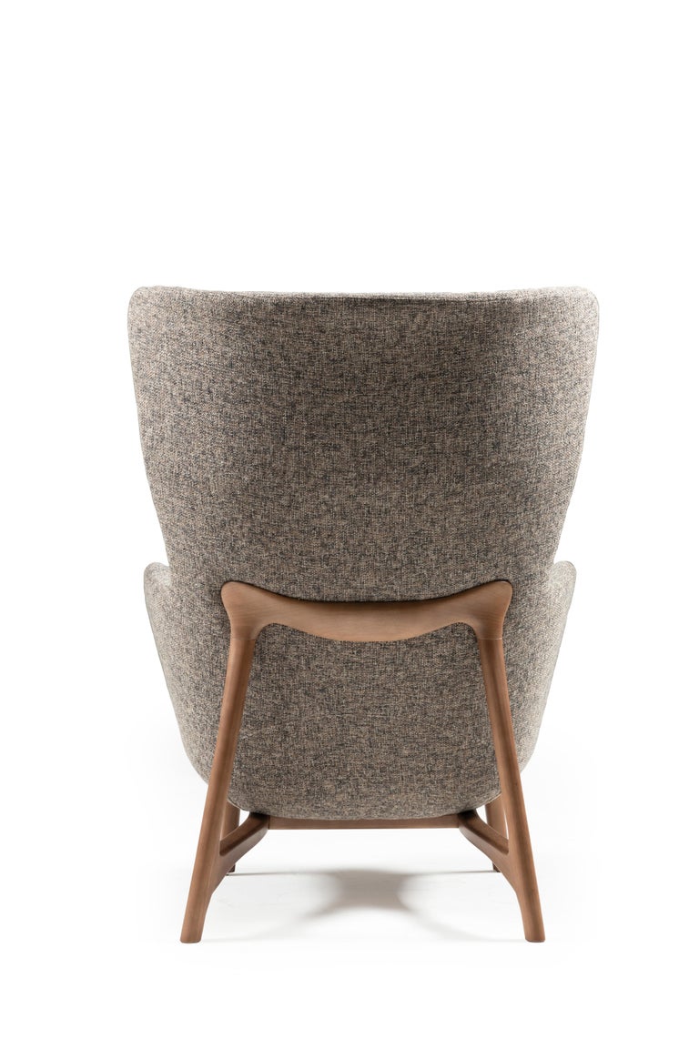 https://a.1stdibscdn.com/sublime-armchairs-contemporary-style-in-solid-wood-textiles-upholstery-for-sale-picture-11/f_35593/f_344598921685046675423/croma_230207_245_master.jpg?width=768