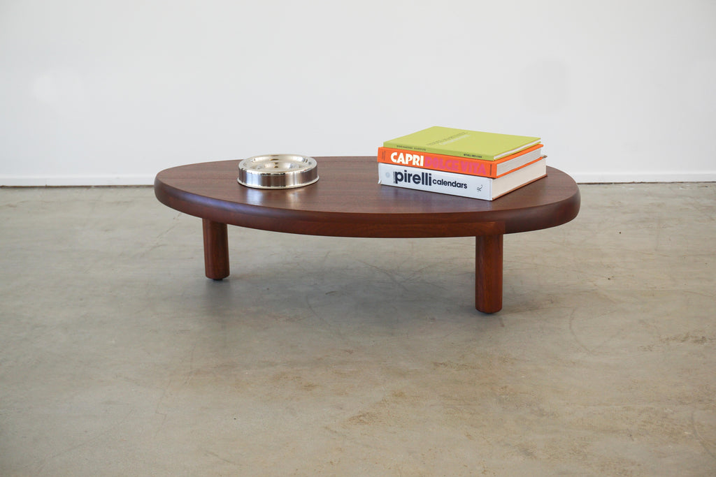 https://a.1stdibscdn.com/french-mahogany-coffee-table-for-sale-picture-2/f_8080/f_232602321617681652412/d3_master.jpg