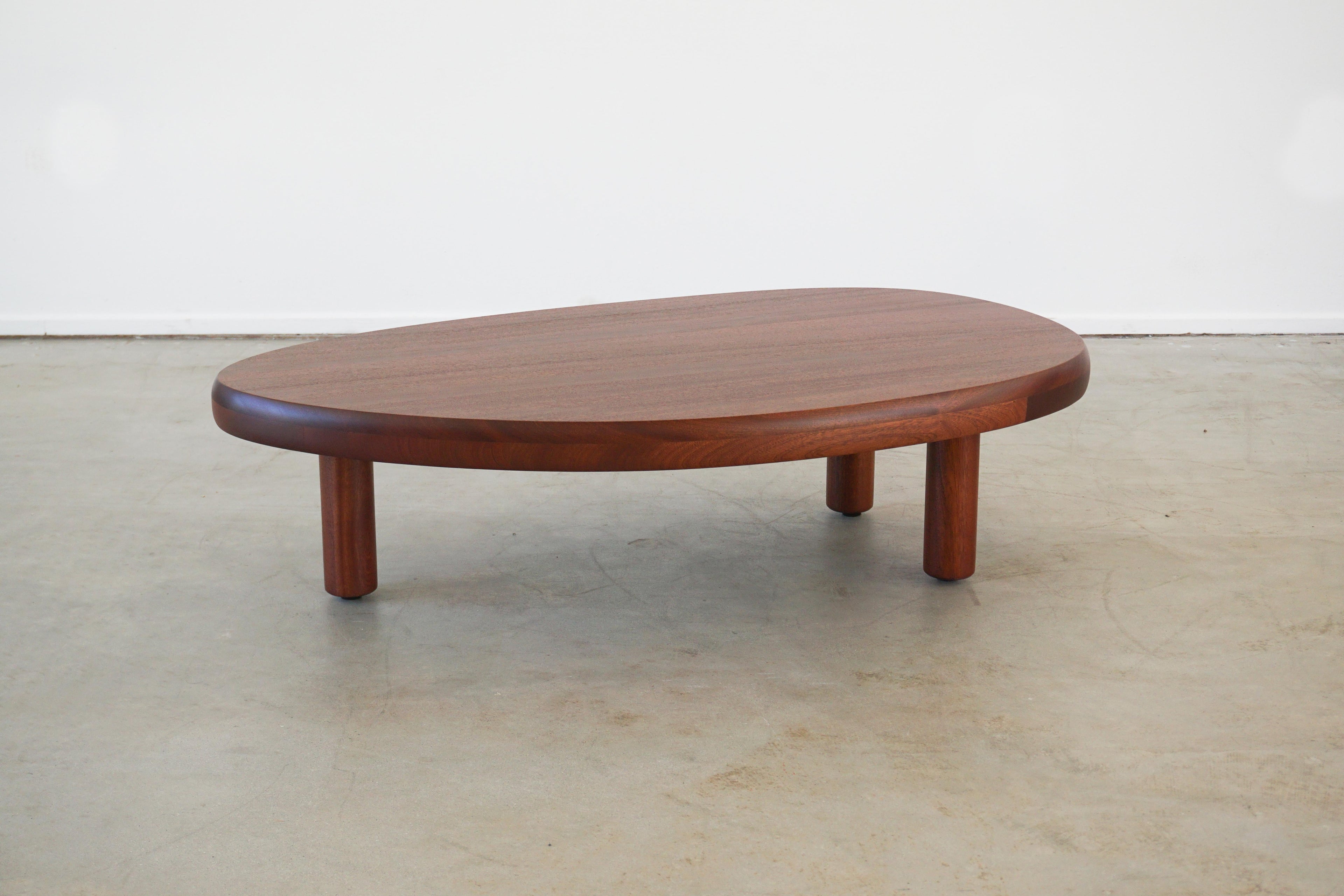 https://a.1stdibscdn.com/french-mahogany-coffee-table-for-sale-picture-3/f_8080/f_232602321617685340102/d4_master.jpg