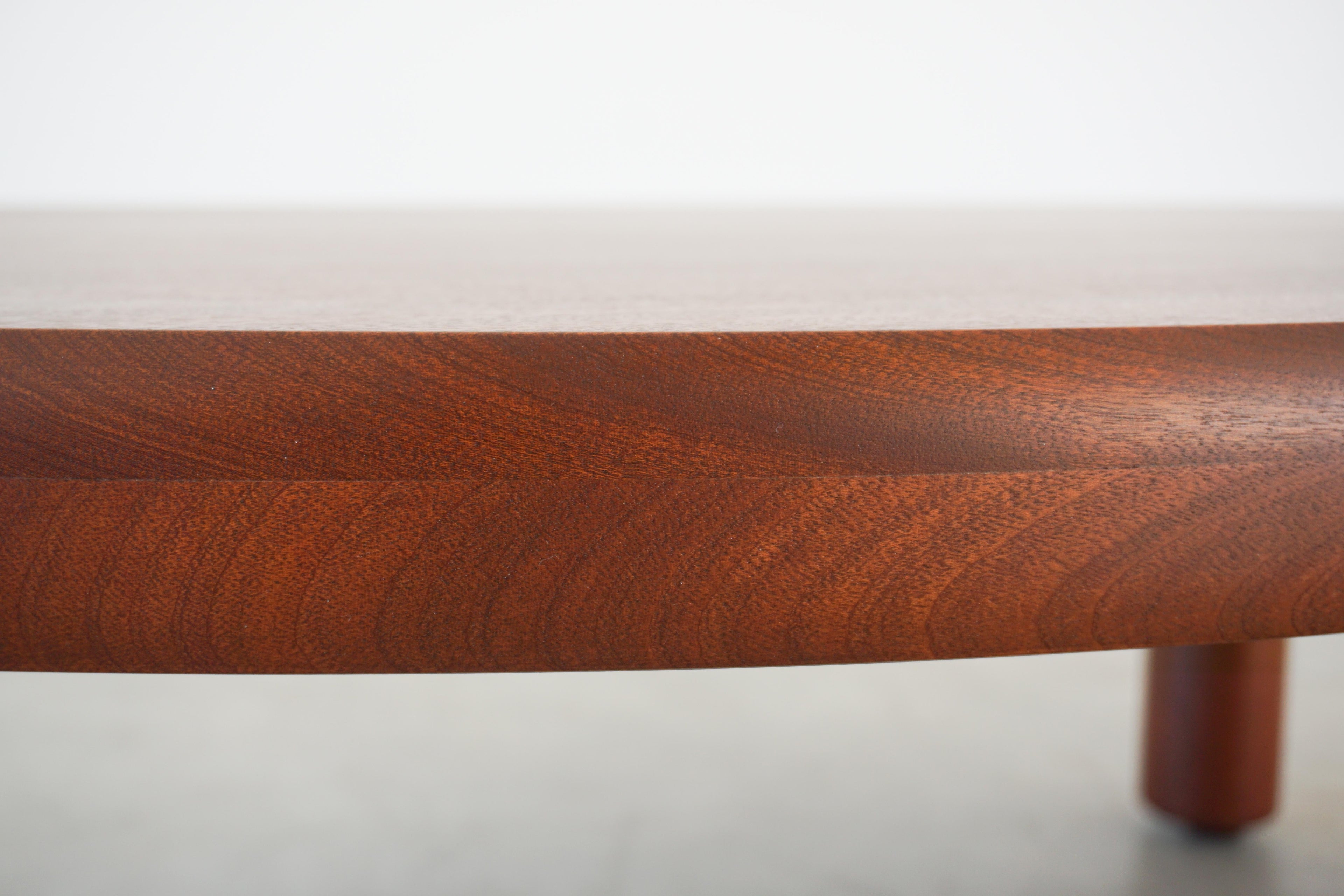 https://a.1stdibscdn.com/french-mahogany-coffee-table-for-sale-picture-11/f_8080/f_232602321617681642993/d6_master.jpg