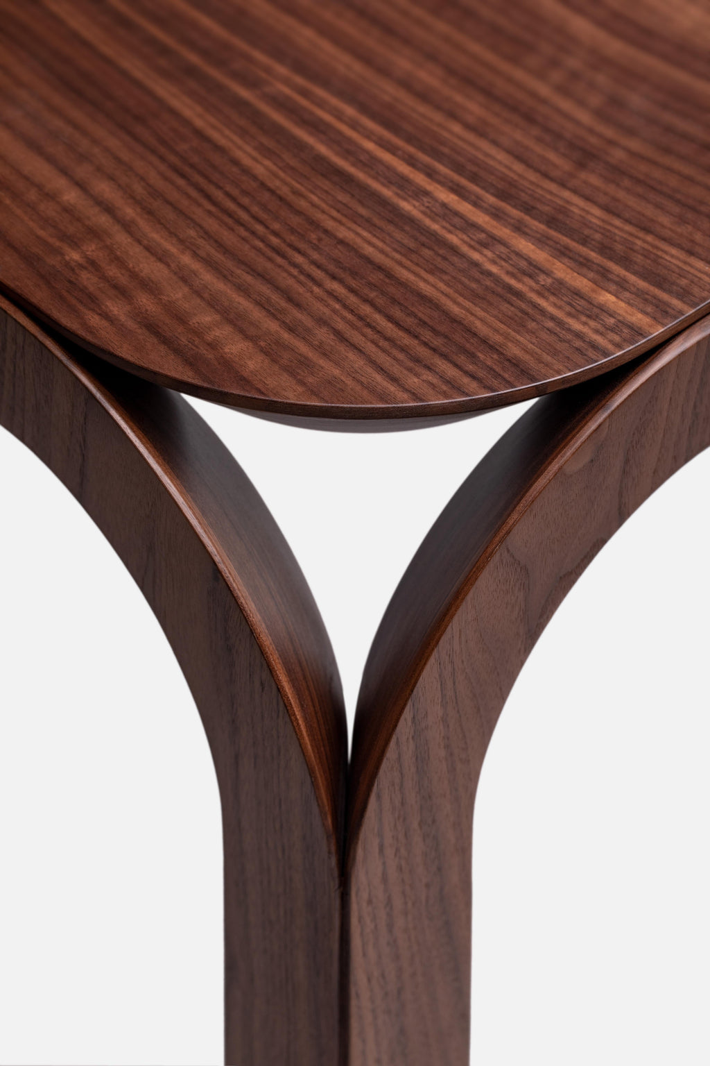https://a.1stdibscdn.com/contemporary-dining-living-room-table-vivianadegrandi-for-medulum-wood-for-sale-picture-3/f_43791/f_318012021671382349643/de_grandi_4L4A9703_master.jpg