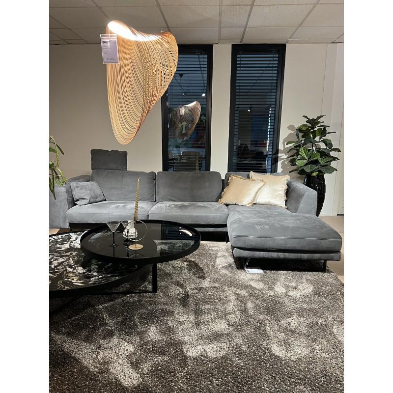 https://a.1stdibscdn.com/de-sede-ds-748-small-two-seat-sofa-in-nougat-upholstery-by-claudio-bellini-for-sale-picture-5/f_16392/f_324046521770039582444/de_sede_bank_ds_748_3_1__master.jpg
