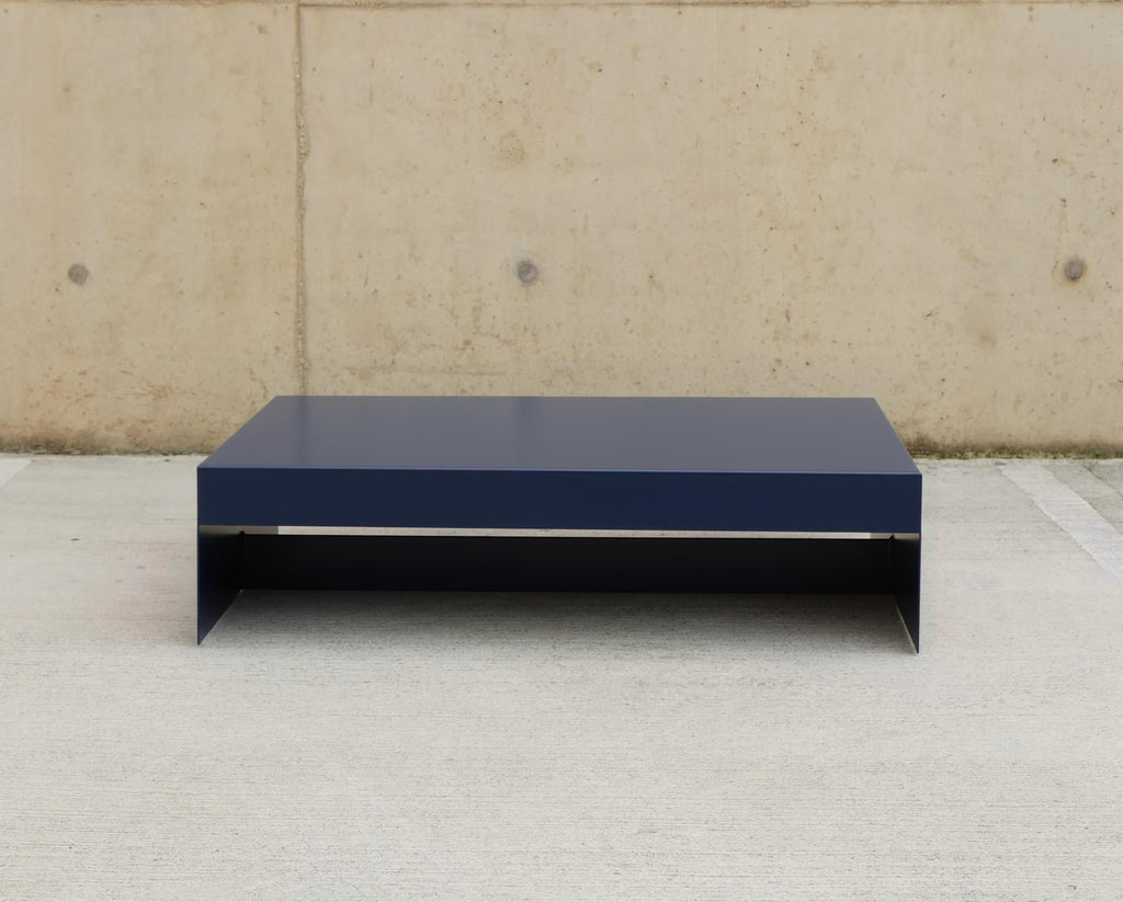 https://a.1stdibscdn.com/large-low-deep-blue-single-form-coffee-sofa-table-customisable-for-sale-picture-3/f_28943/f_467065921764610300870/deepblue_master.jpg
