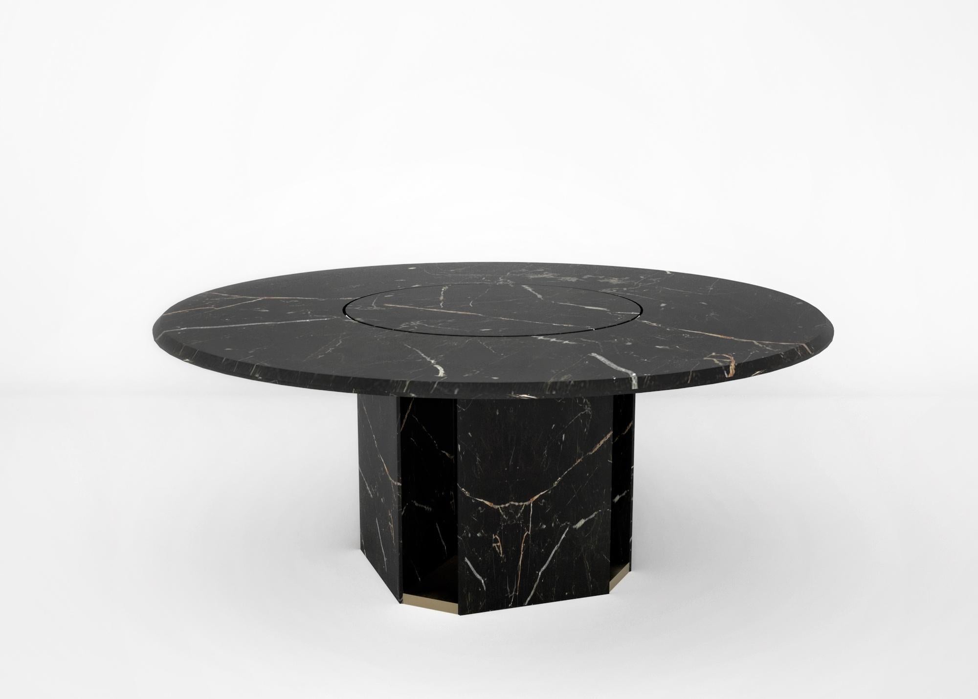 https://a.1stdibscdn.com/round-marble-delos-dining-table-giorgio-bonaguro-for-sale-picture-2/f_12192/f_325858921675458440382/delos_tavolo_da_pranzo_rotondo_d180_3_versione_con_lazy_susan_a_livello_del_piano__master.jpg
