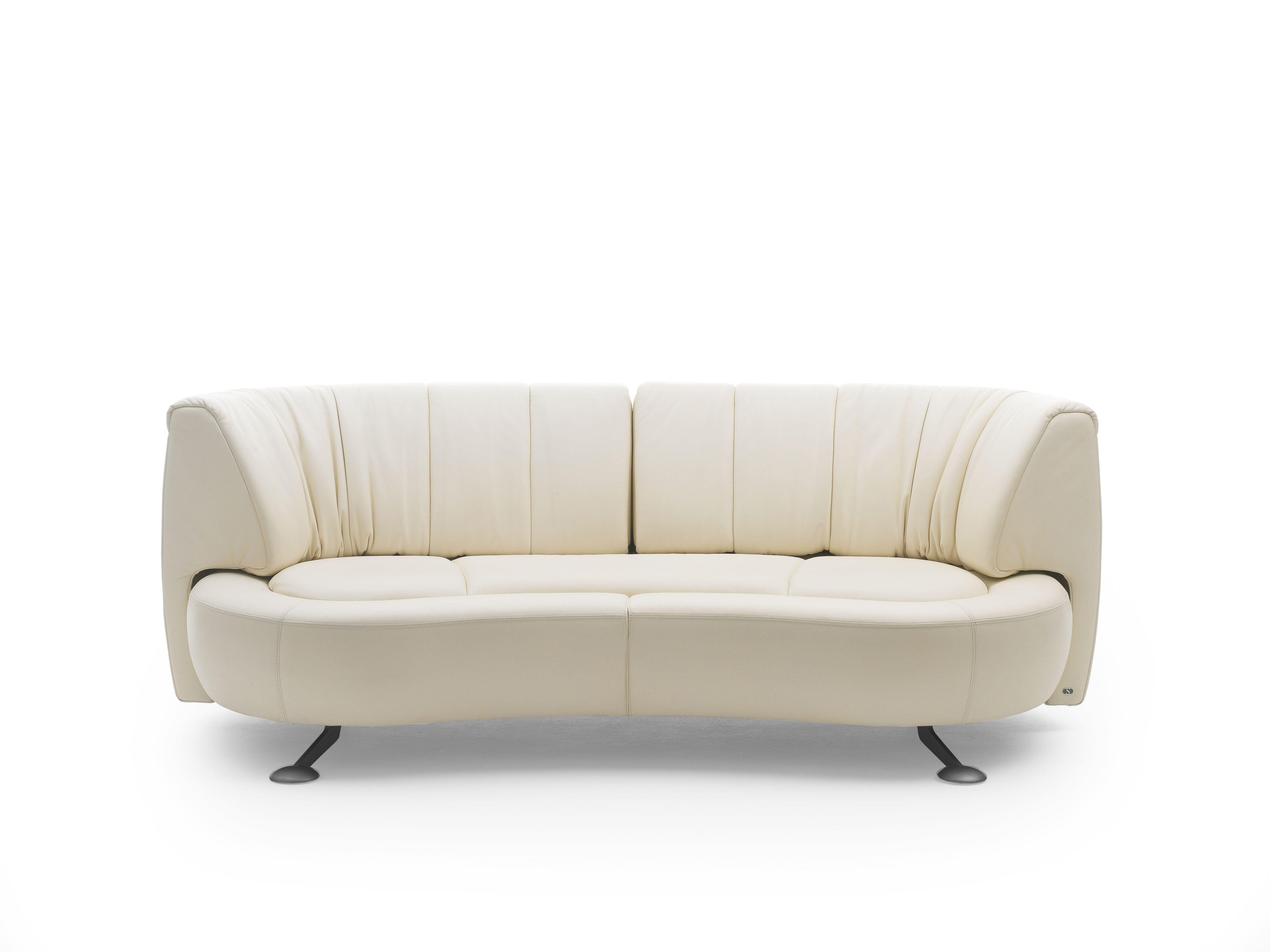 https://a.1stdibscdn.com/de-sede-ds-164-three-seat-sofa-in-off-white-upholstery-by-hugo-de-ruiter-for-sale-picture-4/f_16392/f_323855721769416582047/desede_ds_164_sofa_leather_04_master.jpg