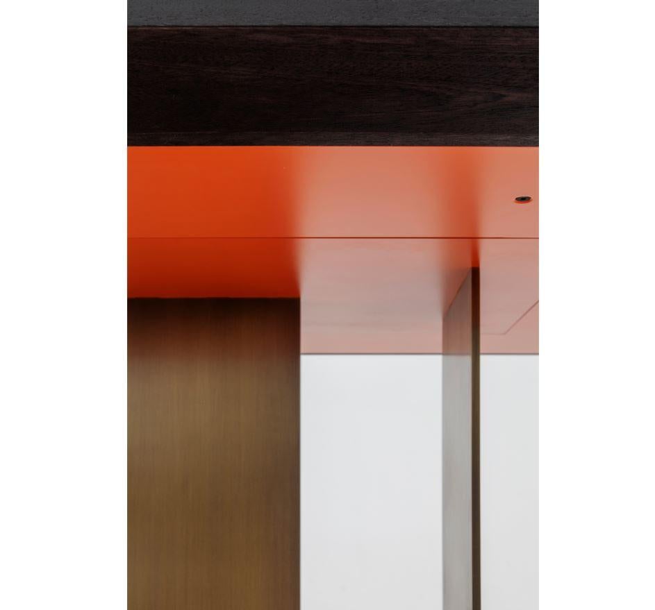 https://a.1stdibscdn.com/berlino-dining-table-in-matt-wood-for-sale-picture-5/f_62722/f_272843621644335767434/dettaglio_master.JPG