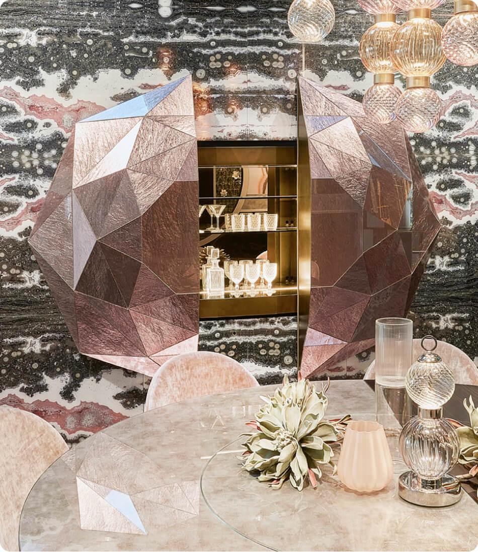 https://a.1stdibscdn.com/amazing-diamante-bar-cabinet-vetrite-interior-bronzed-glass-for-sale-picture-7/f_46622/f_195273621638466505548/diamond_master.jpg