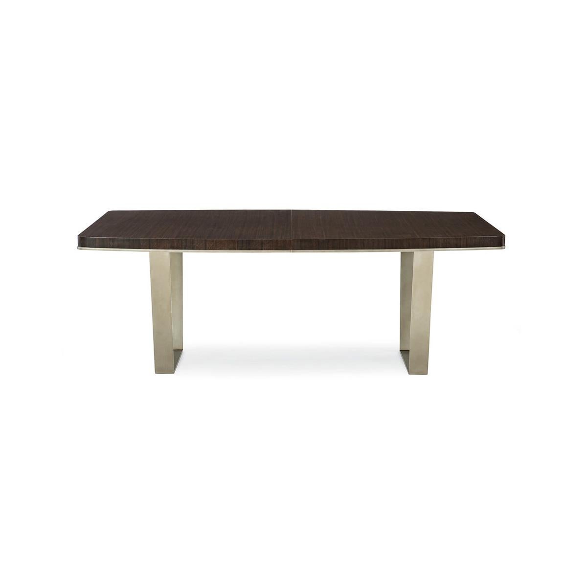 https://a.1stdibscdn.com/bourbon-art-deco-extension-dining-table-for-sale-picture-5/f_8038/f_381402521706468549670/dining_table5_master.jpg
