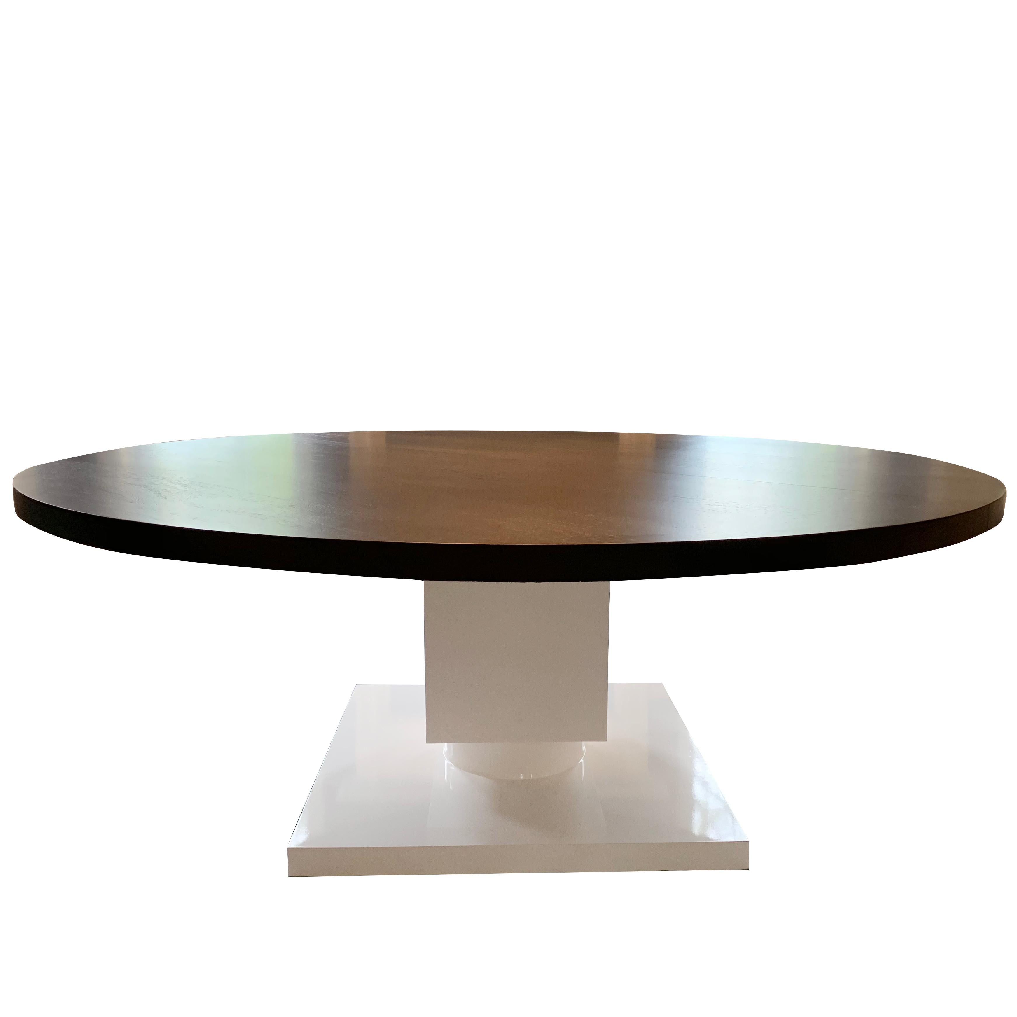 https://a.1stdibscdn.com/round-extendable-dining-table-with-cube-pedestal-base-for-sale-picture-4/f_21233/1570827843486/diningtable_7099_master.jpg