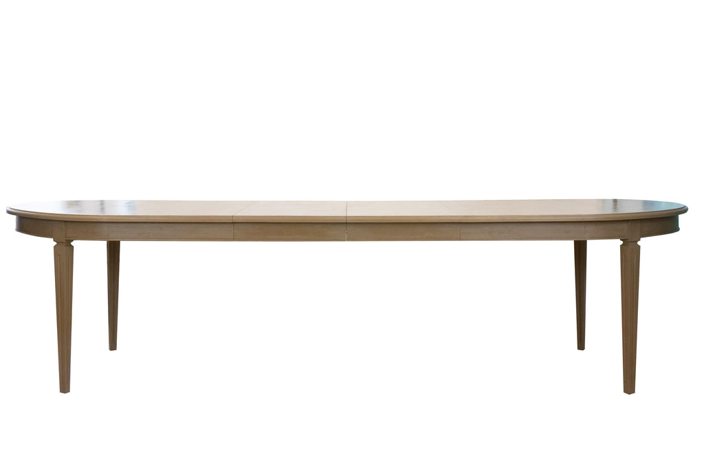 https://a.1stdibscdn.com/oval-french-style-dining-table-for-sale-picture-2/f_21233/f_136901711550250226819/diningtable_front_master.jpg
