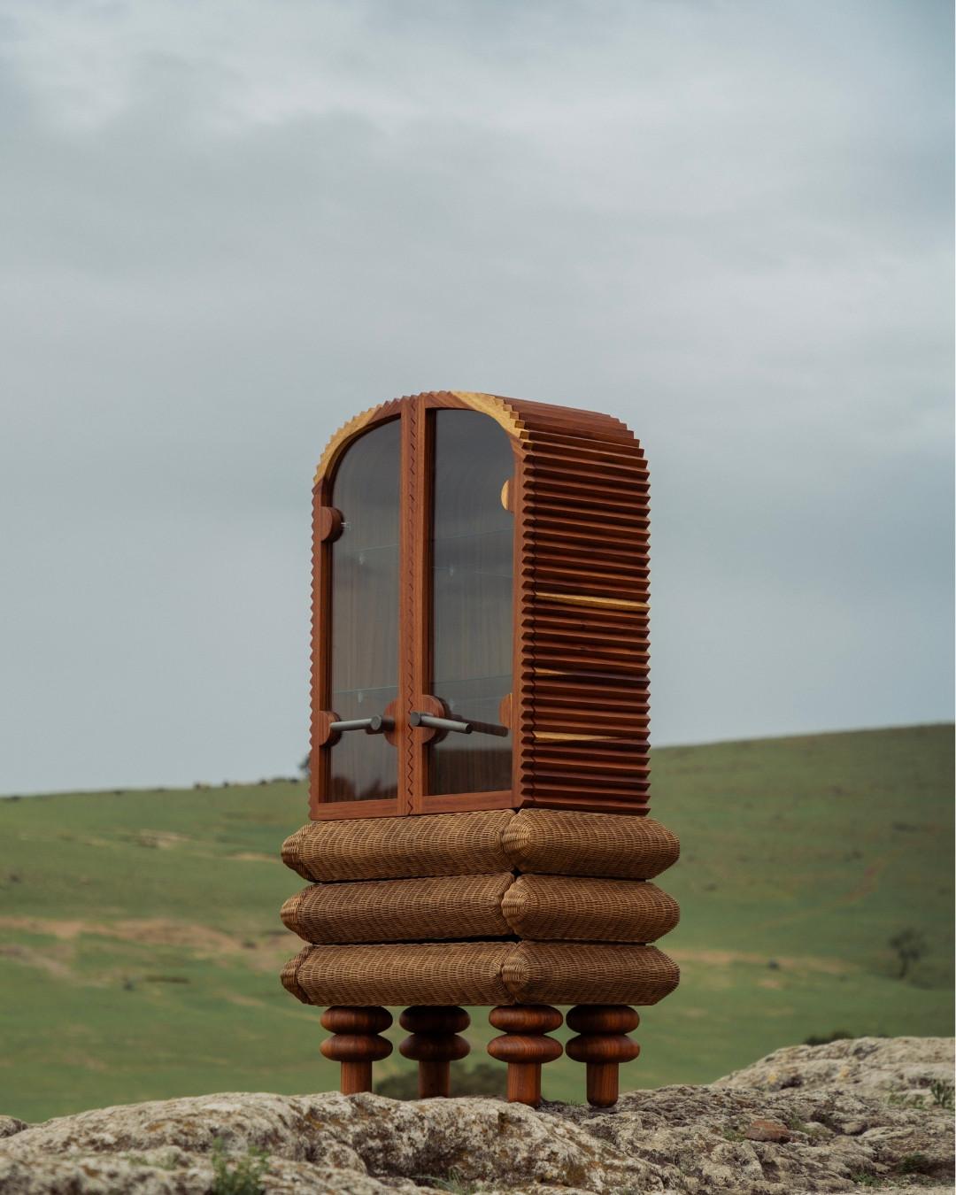 https://a.1stdibscdn.com/display-cabinet-vilma-by-comite-de-proyectos-for-sale-picture-2/f_12192/f_465164521756909040723/downloadgram_org_503854833_18506893888042590_595946047590463576_n_master.jpg