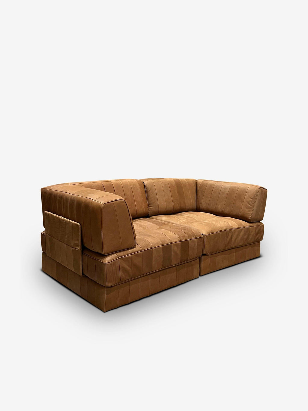 https://a.1stdibscdn.com/ds-88-sofa-by-de-sede-for-sale-picture-4/f_9409/f_310251421666809355652/ds_88_sofa_by_de_sede_monc_xiii_2_master.jpg
