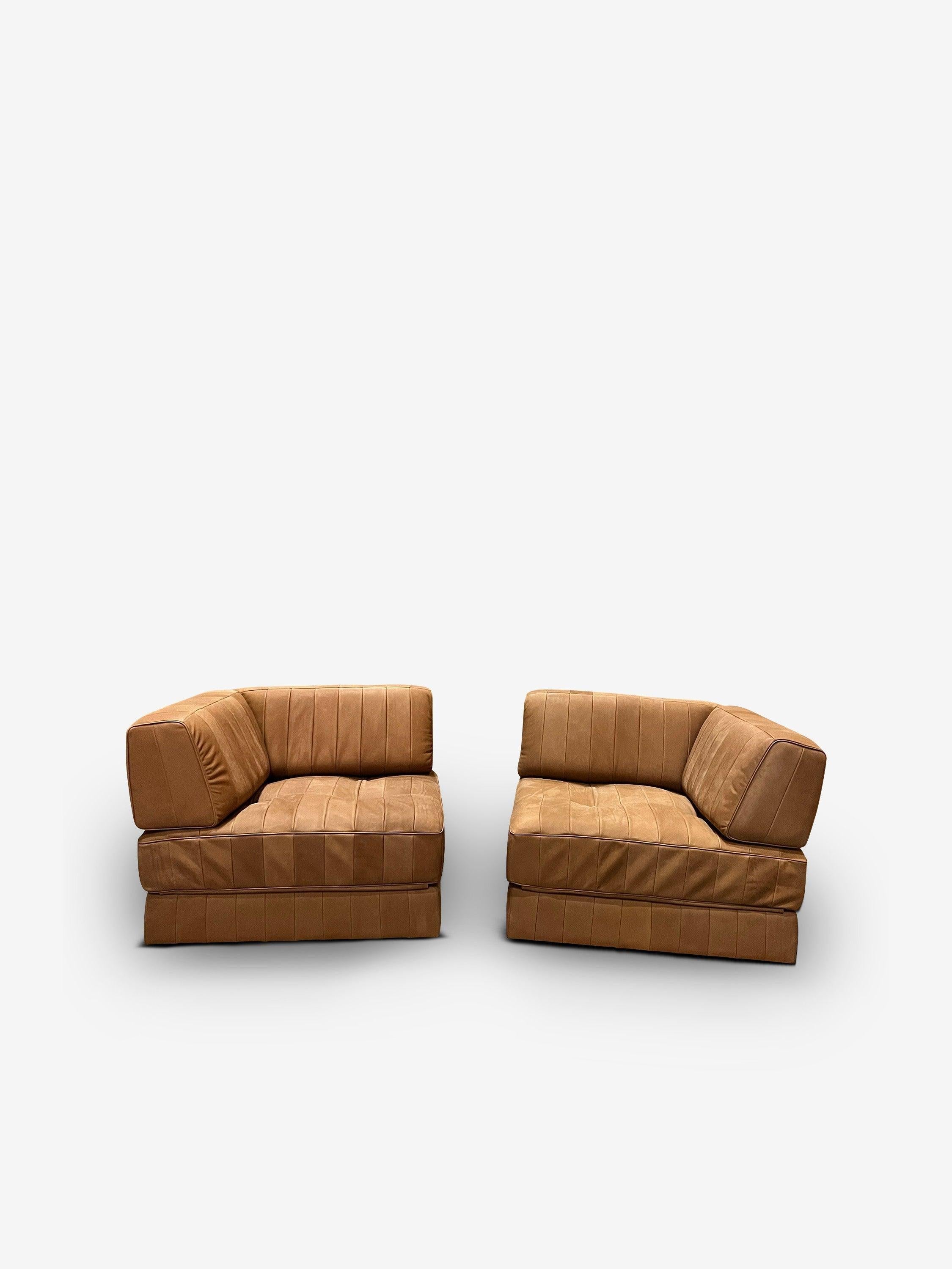 https://a.1stdibscdn.com/ds-88-sofa-by-de-sede-for-sale-picture-6/f_9409/f_310251421676559136688/ds_88_sofa_by_de_sede_monc_xiii_4_master.jpg