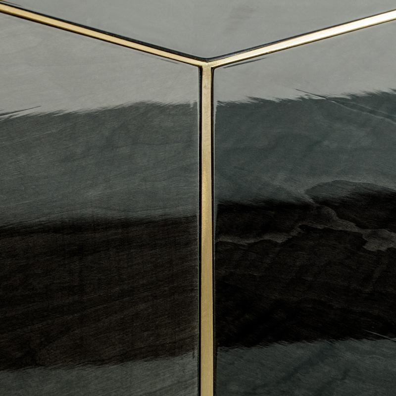 https://a.1stdibscdn.com/handmade-brass-and-sikomoro-oval-dining-table-for-sale-picture-6/f_27693/f_242397021624400814676/duistt_ray_dining_table_35_1565172067810_1335_master.jpg