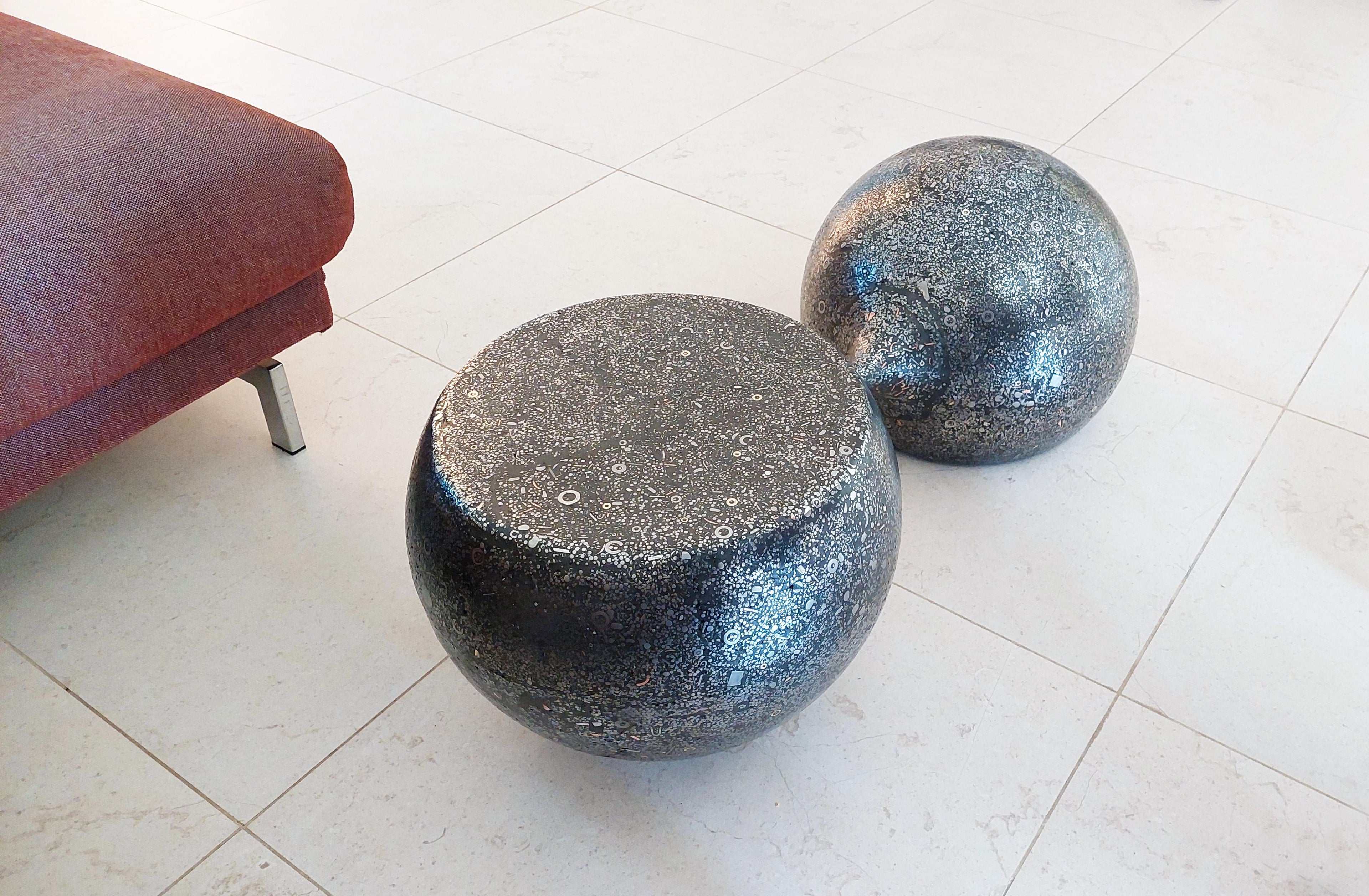 https://a.1stdibscdn.com/dumbell-sculptural-coffee-table-sculpture-object-for-sale-picture-4/f_60952/f_345203221685452184600/dumbell_surroundings_01_master.jpg