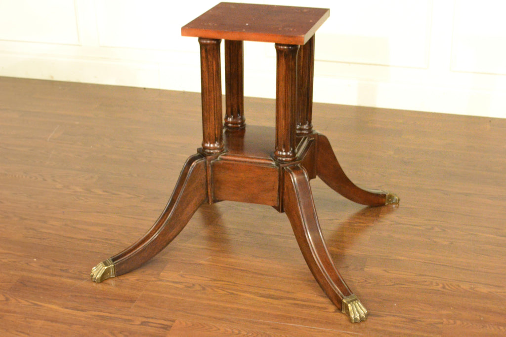https://a.1stdibscdn.com/large-mahogany-regency-style-banquet-table-by-leighton-hall-for-sale-picture-7/f_44162/f_135373121549069494526/ebay28_057_master.JPG