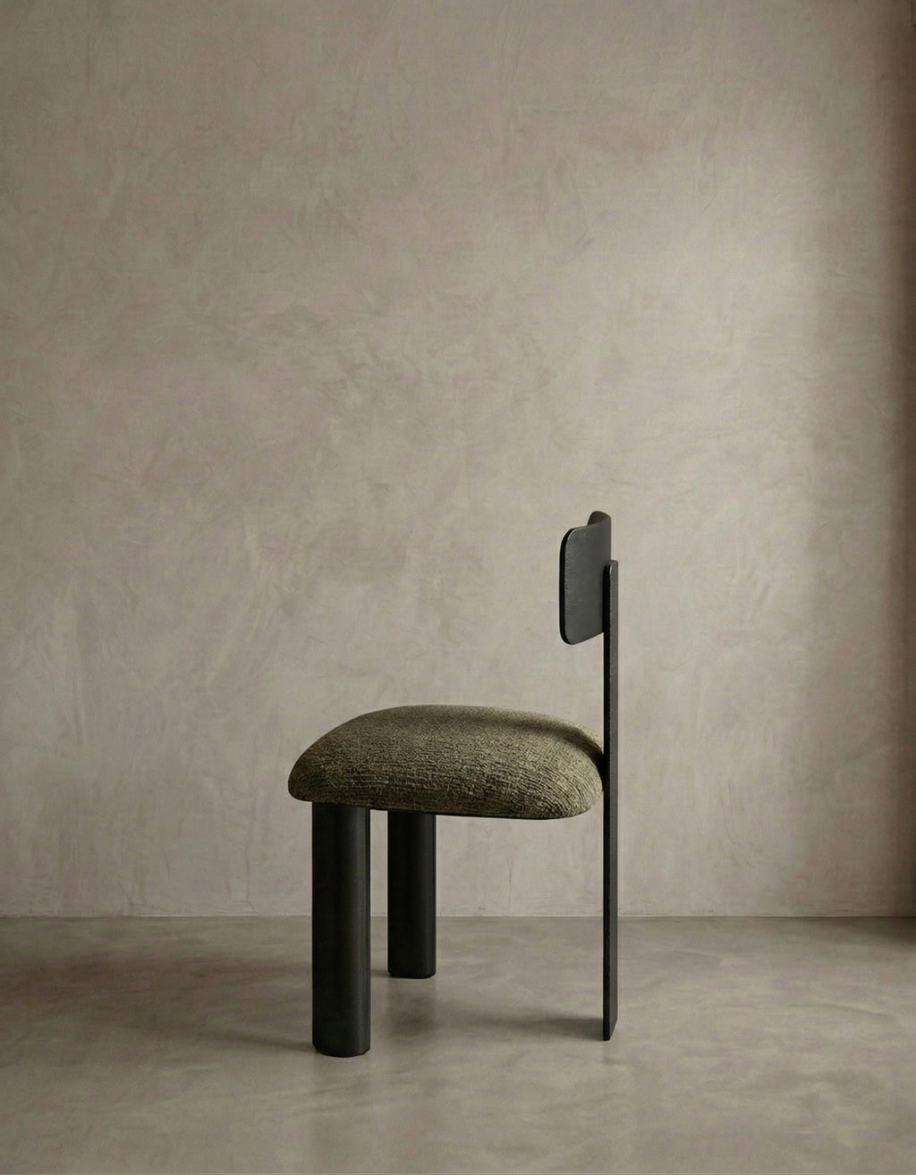 https://a.1stdibscdn.com/echo-chair-designed-by-jane-worthington-for-sale-picture-4/f_53522/f_491027321772812572779/echo_collector_project5_master.jpg