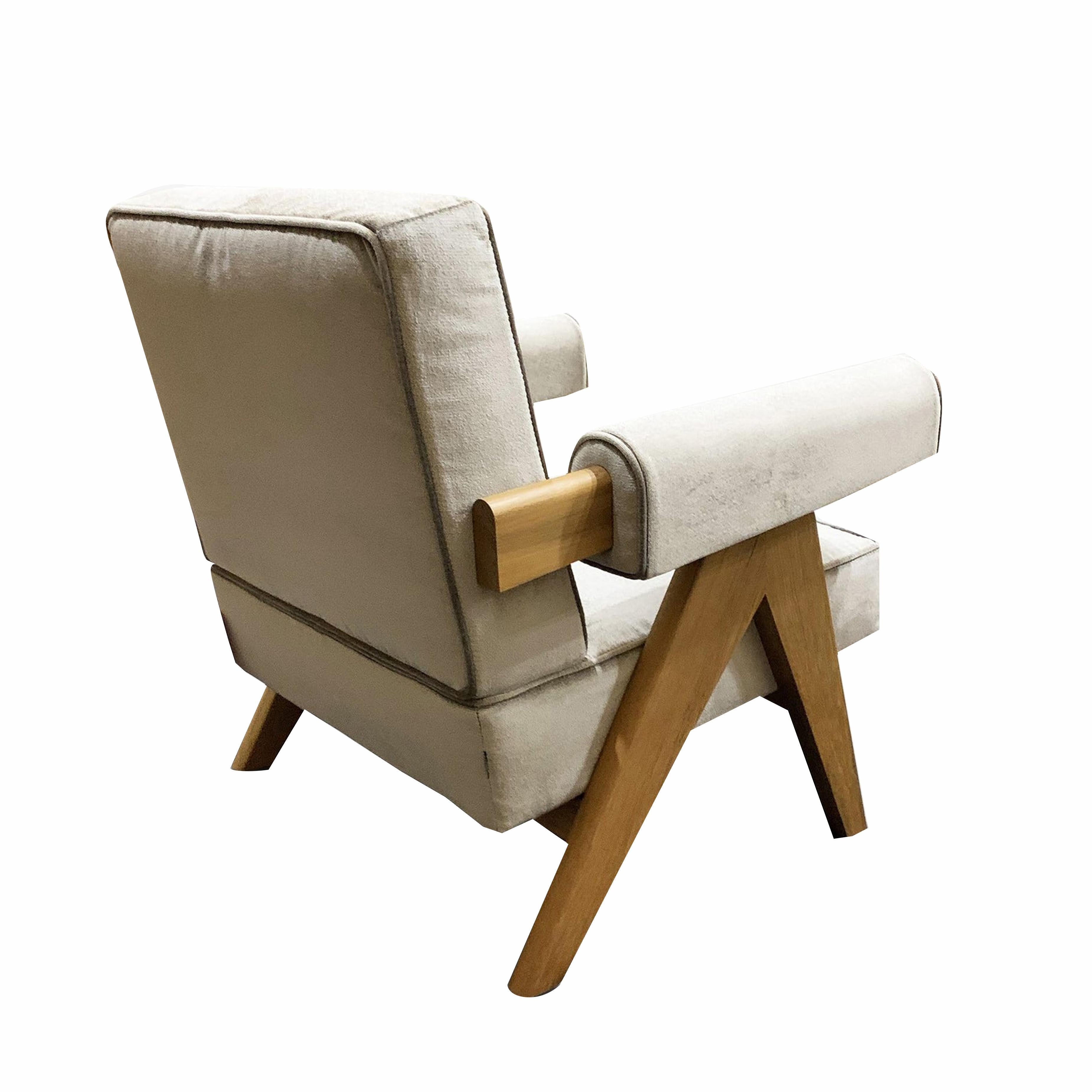 https://a.1stdibscdn.com/pierre-jeanneret-053-capitol-complex-armchair-by-cassina-for-sale-picture-7/f_14272/f_278131921647427992078/ed_master.jpg