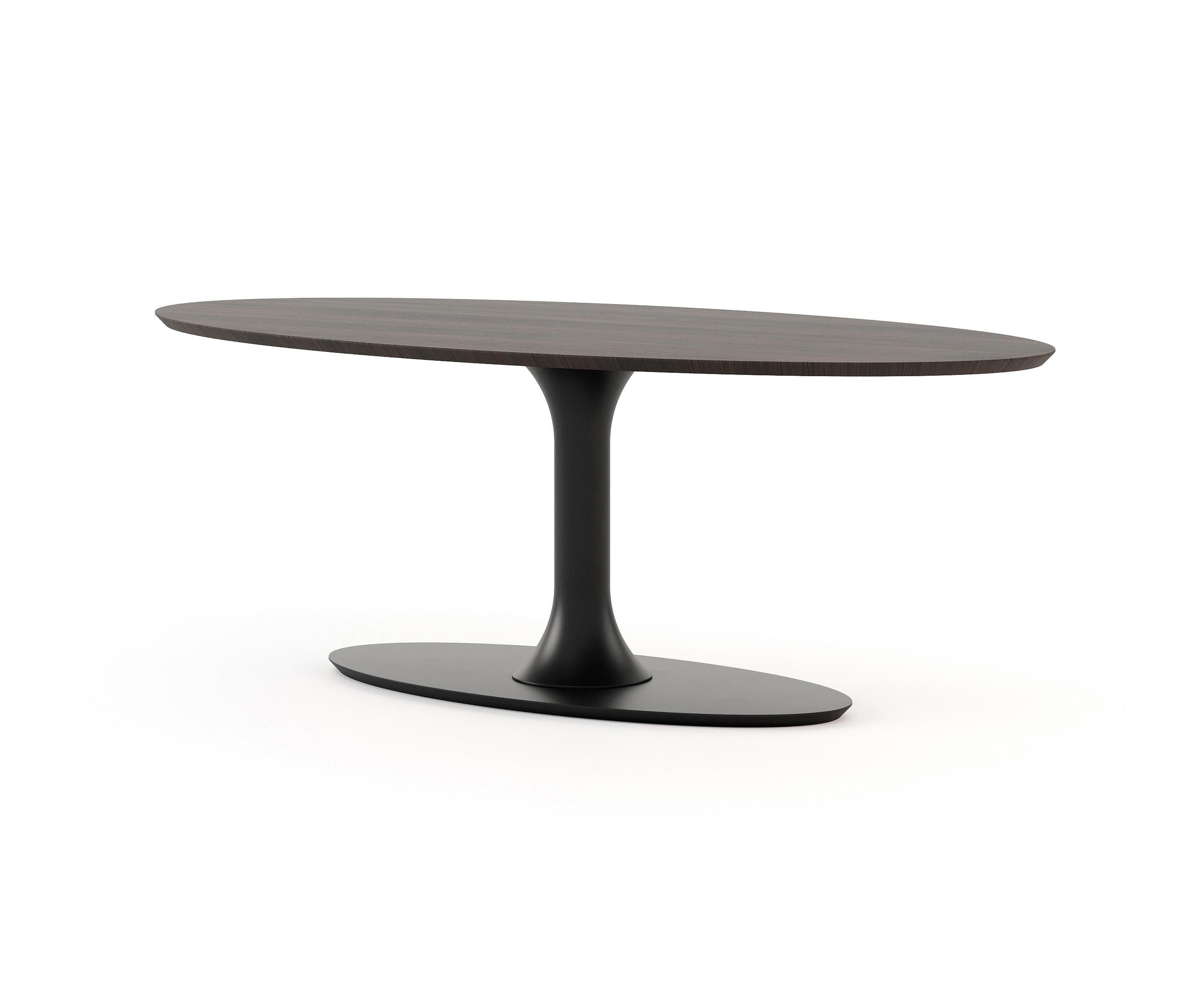 https://a.1stdibscdn.com/minimalist-oval-dining-table-with-aged-oak-top-beige-grey-lacquered-base-for-sale-picture-8/f_27693/f_433740921738698576565/egg_mesa_jantar_2200_carv_fume_m_lac_pro_g_arcit18_master.jpg