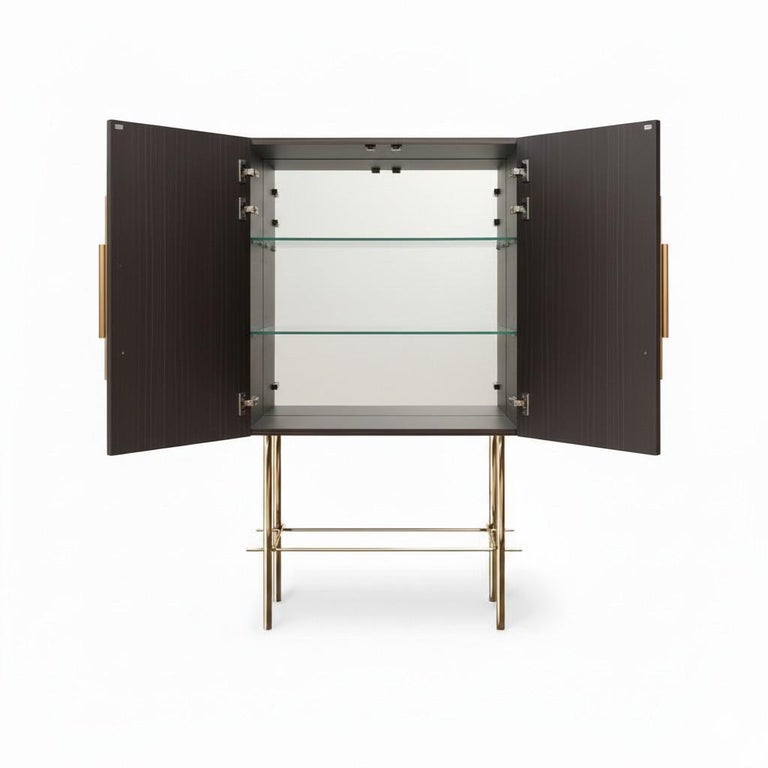 https://a.1stdibscdn.com/contemporary-art-deco-revival-cabinet-in-rectangular-form-by-mondo-design-studio-for-sale-picture-17/f_27693/f_470805521760939502764/ellender_interior__master.jpg?width=768