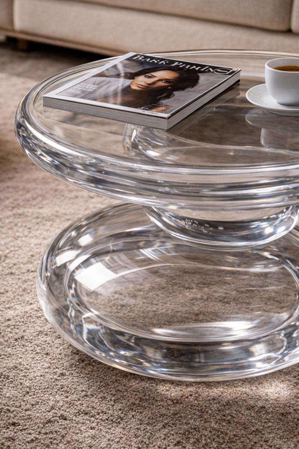 https://a.1stdibscdn.com/pebbles-organic-style-modern-resin-coffee-table-by-sergio-vulpe-for-sale-picture-3/f_99712/f_493484021774303017151/epoxy_coffee_table_master.jpg