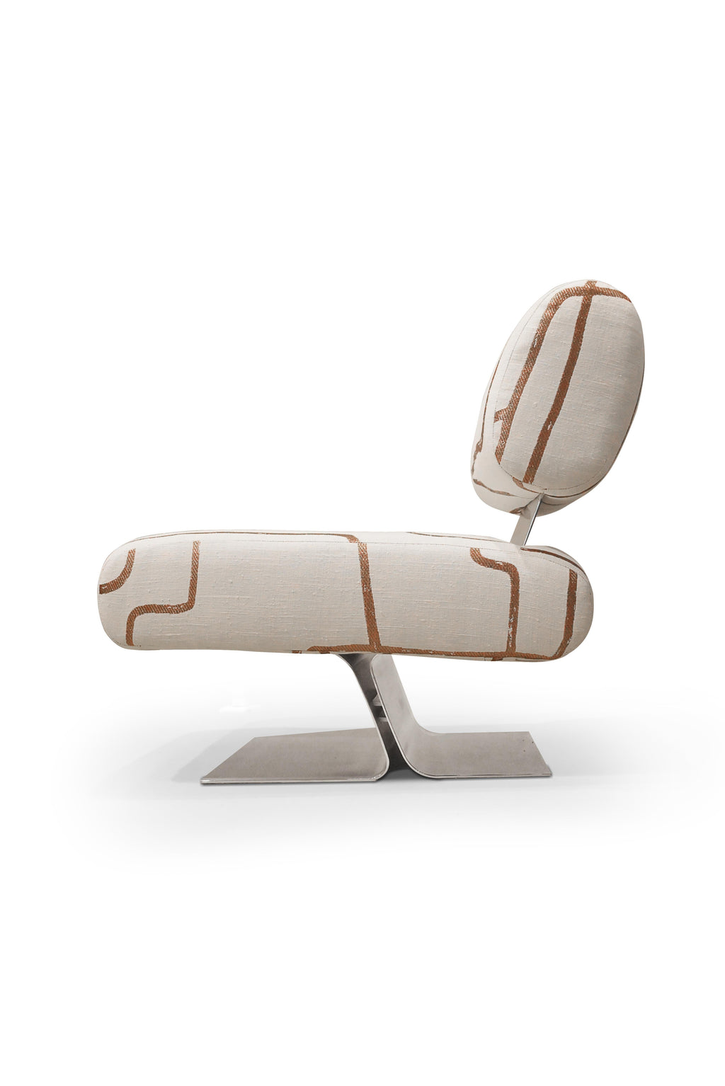 https://a.1stdibscdn.com/eris-armchair-upholstered-in-promenade-004-by-collector-for-sale-picture-2/f_53522/f_487766121770896647574/eris_armchair_collector_master.jpg
