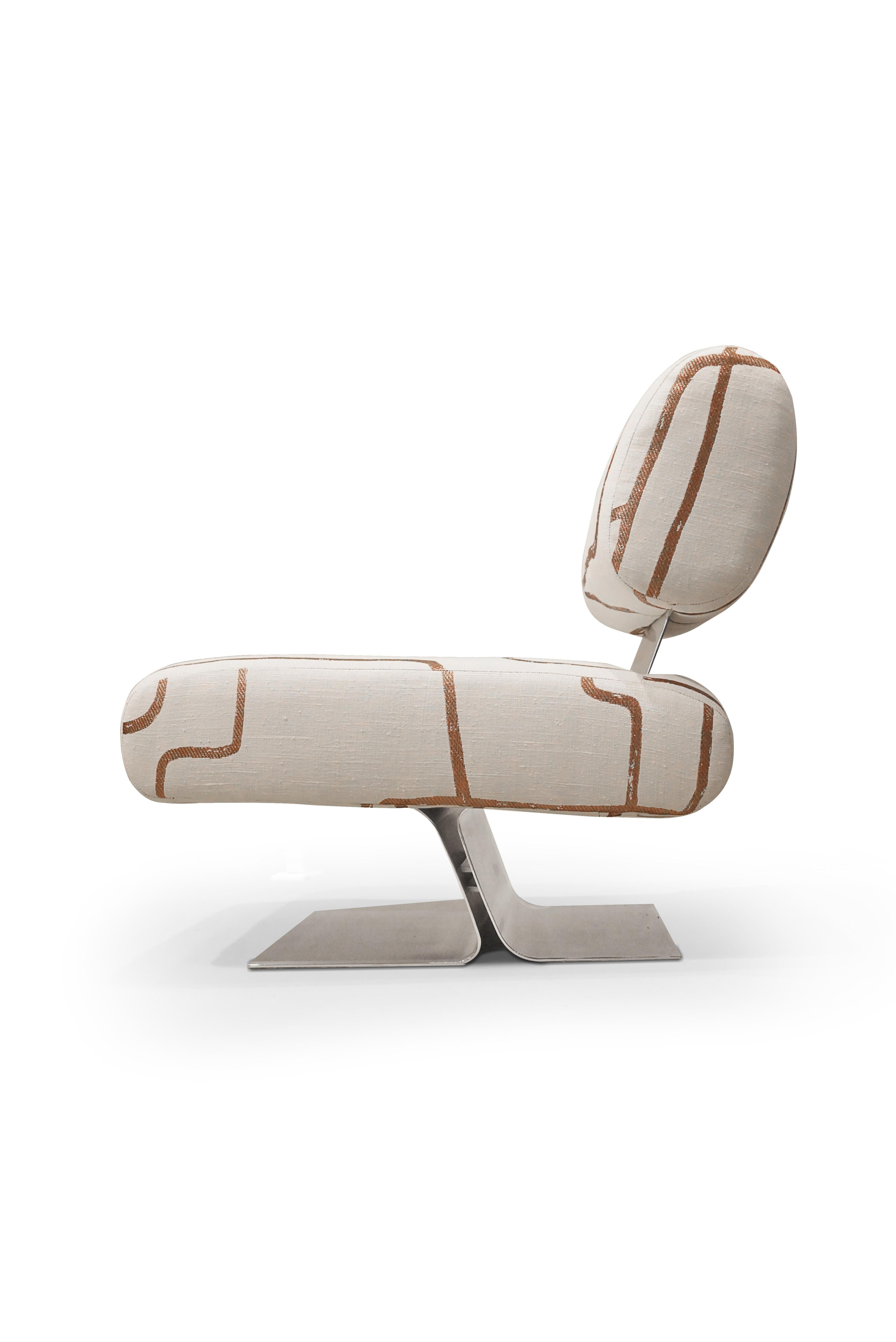 https://a.1stdibscdn.com/eris-armchair-upholstered-in-promenade-004-by-collector-for-sale-picture-2/f_53522/f_487766121770896647574/eris_armchair_collector_master.jpg