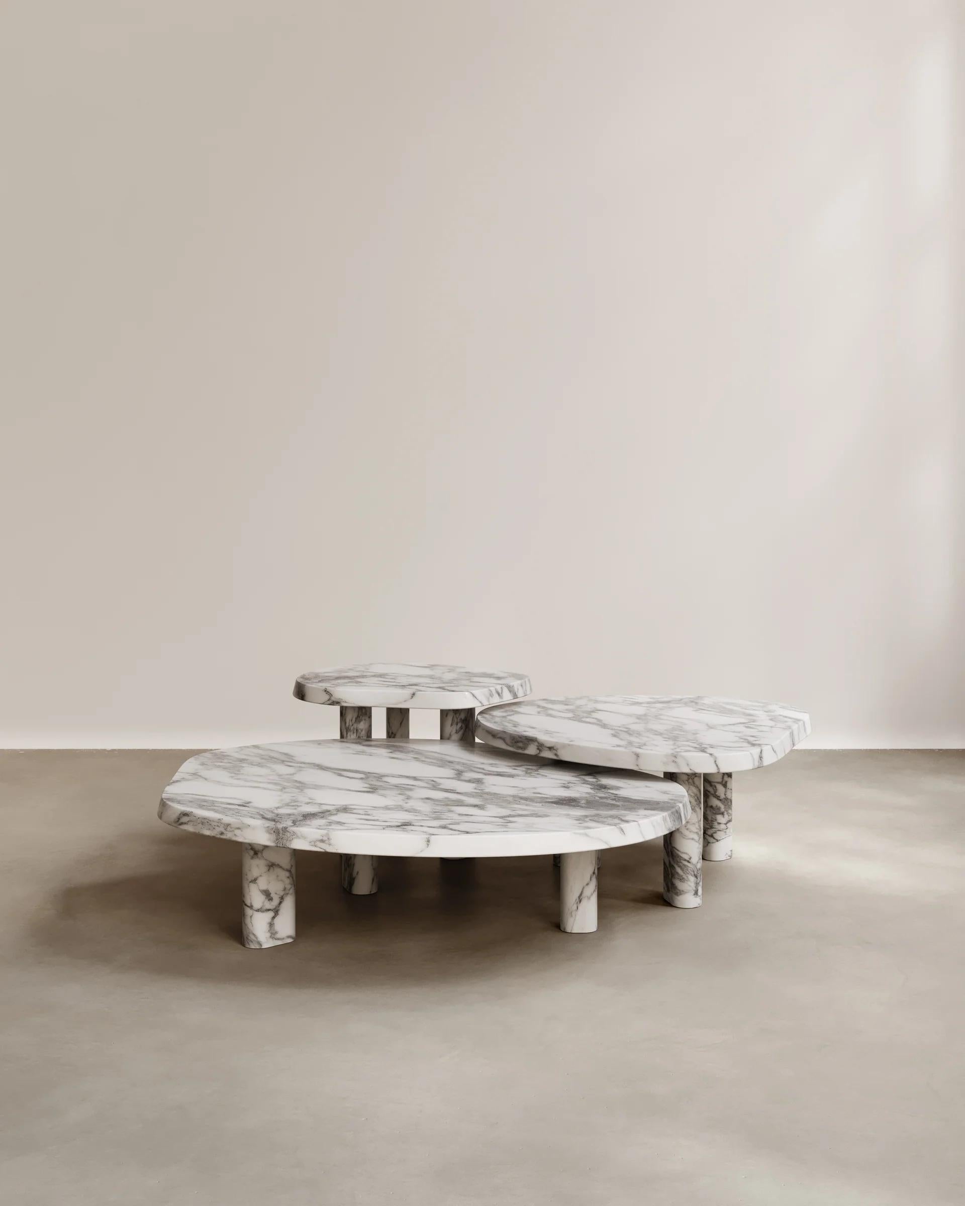 https://a.1stdibscdn.com/paloma-editions-constantin-coffee-table-arabescato-marble-for-sale-picture-2/f_106592/f_471160921760960083913/f1arba_5__master.jpeg