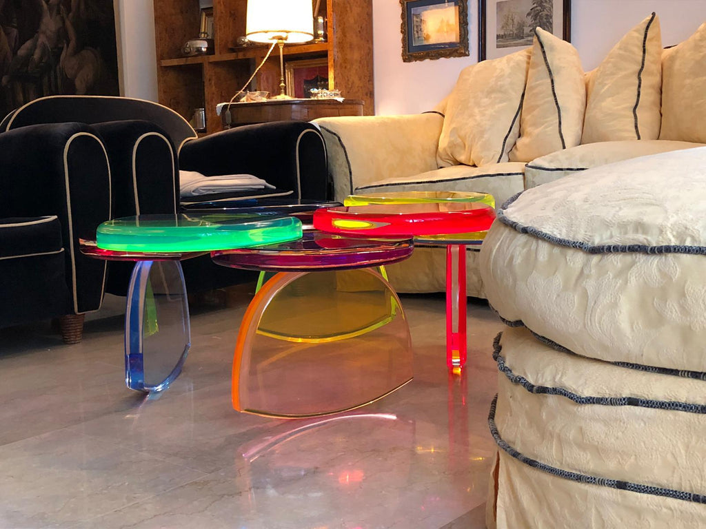 https://a.1stdibscdn.com/coffee-table-bon-bon-model-by-studio-superego-italy-for-sale-picture-9/f_21403/f_369632521699288750375/f5a5cf96_df4a_465a_898b_5fad522e412f_master.JPG