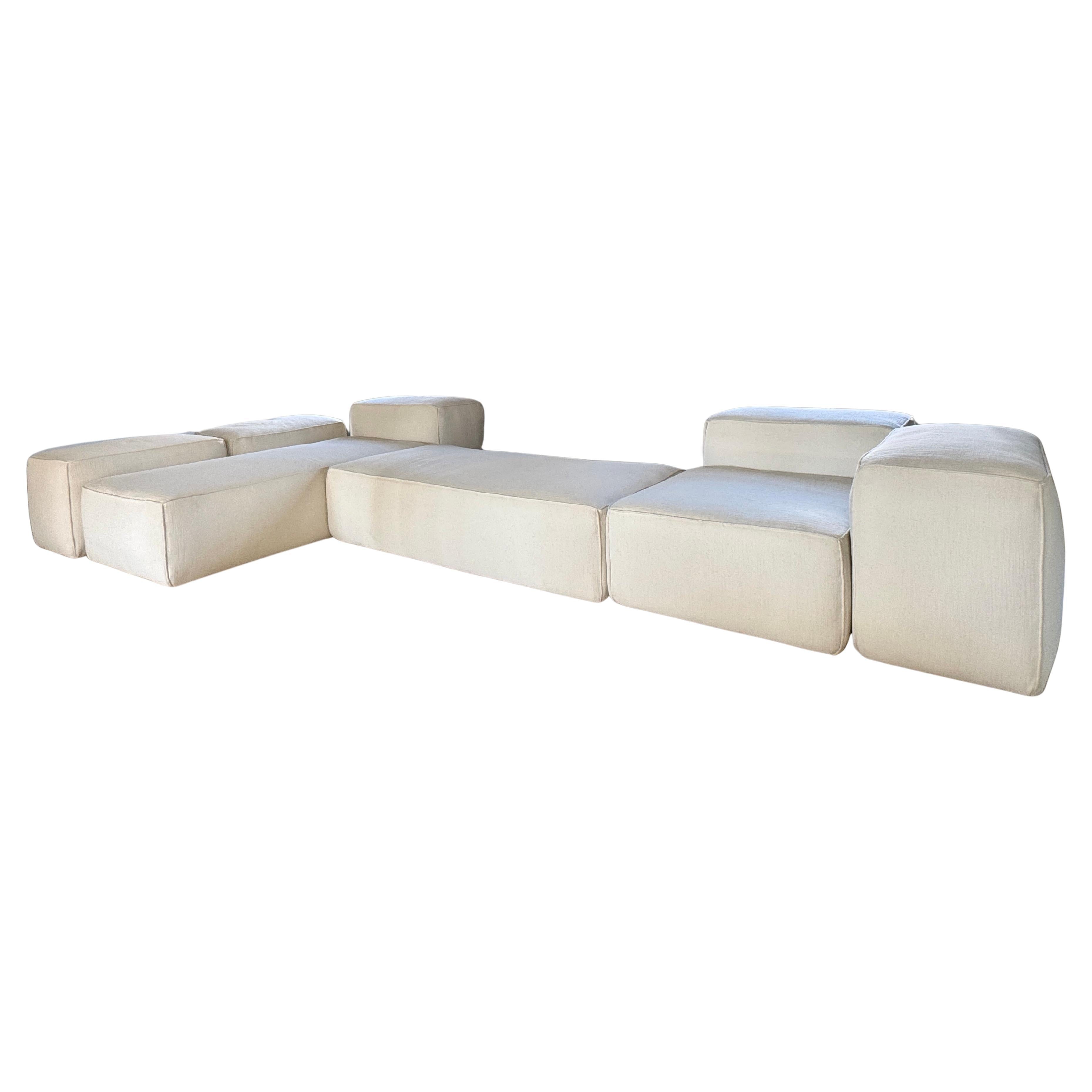 https://a.1stdibscdn.com/fresh-pond-modular-sofa-from-the-collection-by-michael-del-piero-for-sale/f_8868/f_219301221741974938102/f_21930122_1741974939126_bg_processed.jpg