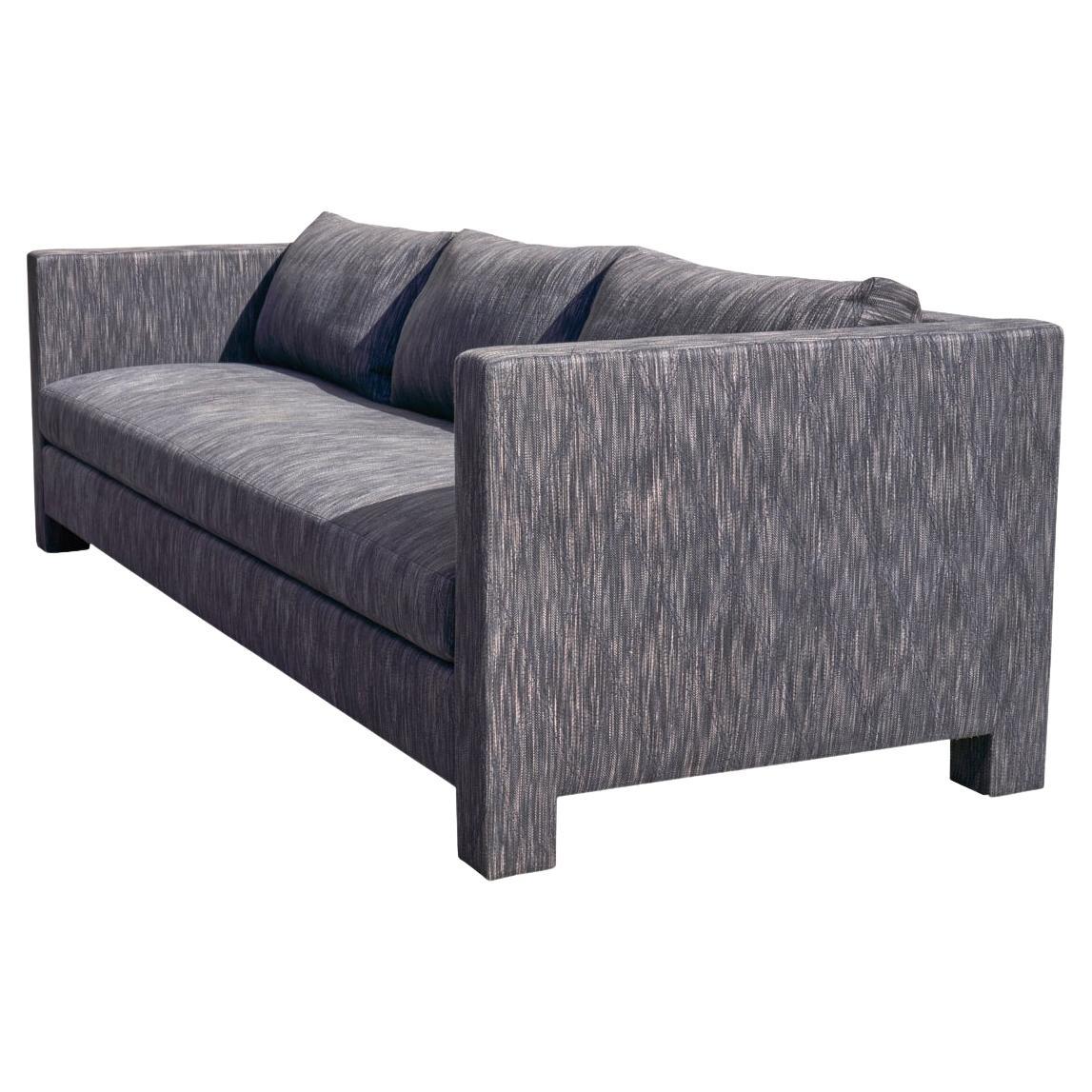 https://a.1stdibscdn.com/schumacher-custom-sofa-by-j-p-custom-upholstery-nyc-for-sale-picture-2/f_27273/f_226602921742320950932/f_22660292_1742320951253_bg_processed.jpg
