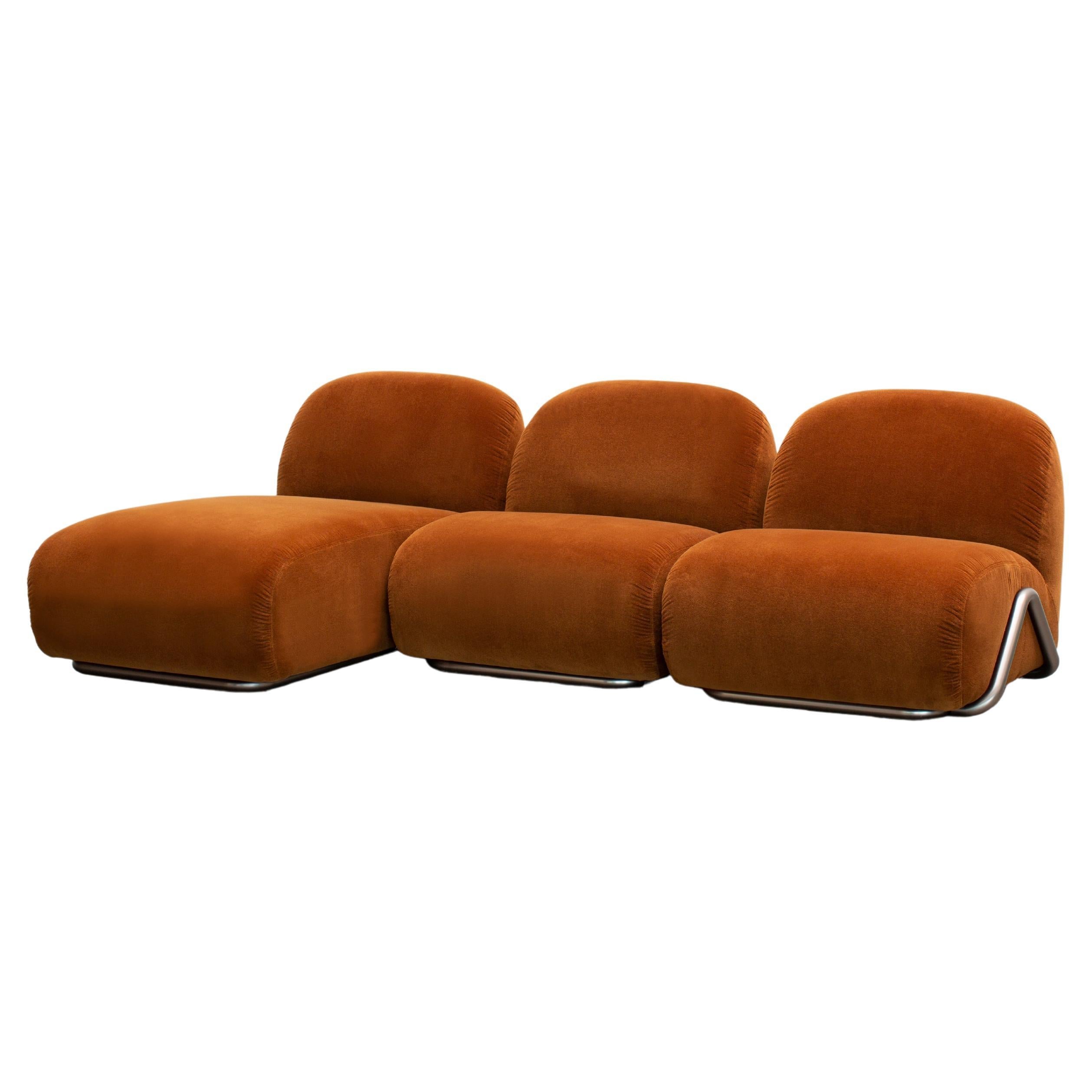 https://a.1stdibscdn.com/tacchini-victoria-modular-system-designed-by-david-nicolas-for-sale/f_44652/f_254082221632261137601/f_25408222_1632261138475_bg_processed.jpg
