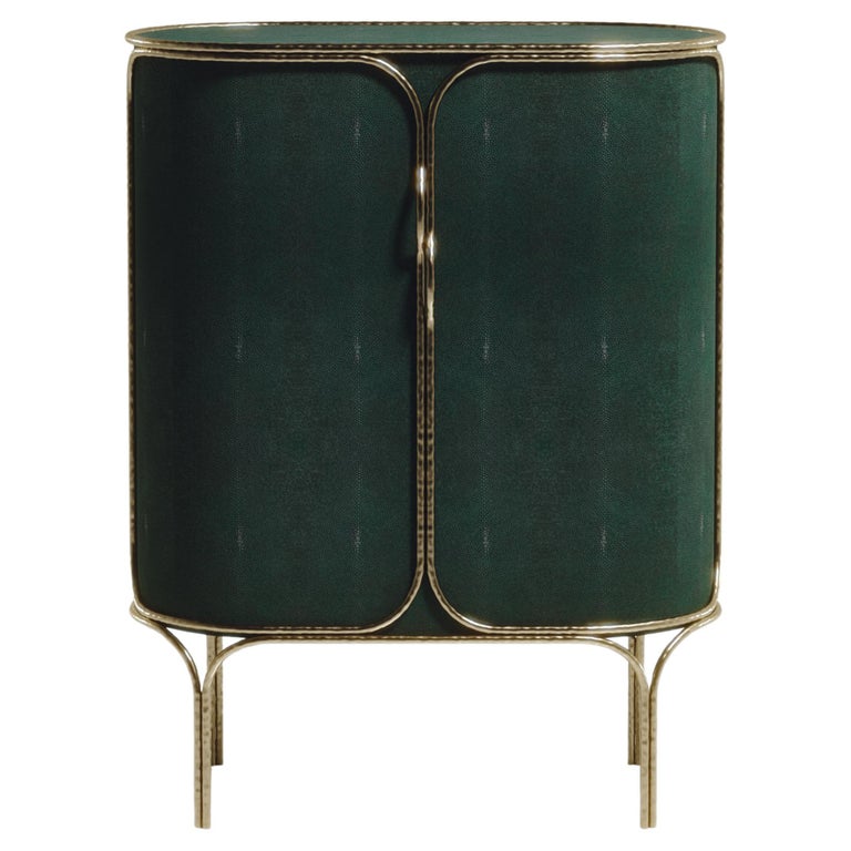 https://a.1stdibscdn.com/shagreen-bar-cabinet-with-bronze-patina-brass-details-by-ry-augousti-for-sale/f_45491/f_268095321641570463789/f_26809532_1641570464691_bg_processed.jpg?width=768
