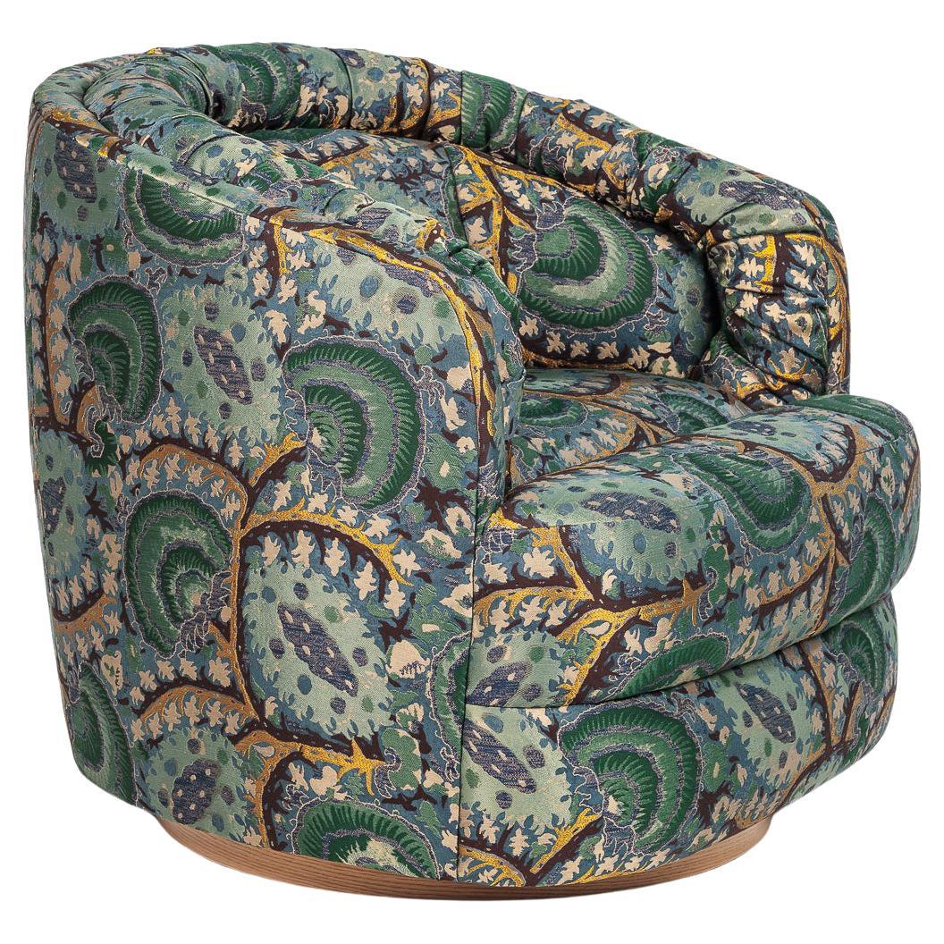 https://a.1stdibscdn.com/fauteuil-colosseo-blue-designed-by-laura-gonzalez-for-sale-picture-2/f_53112/f_268900421642073776132/f_26890042_1642073776502_bg_processed.jpg